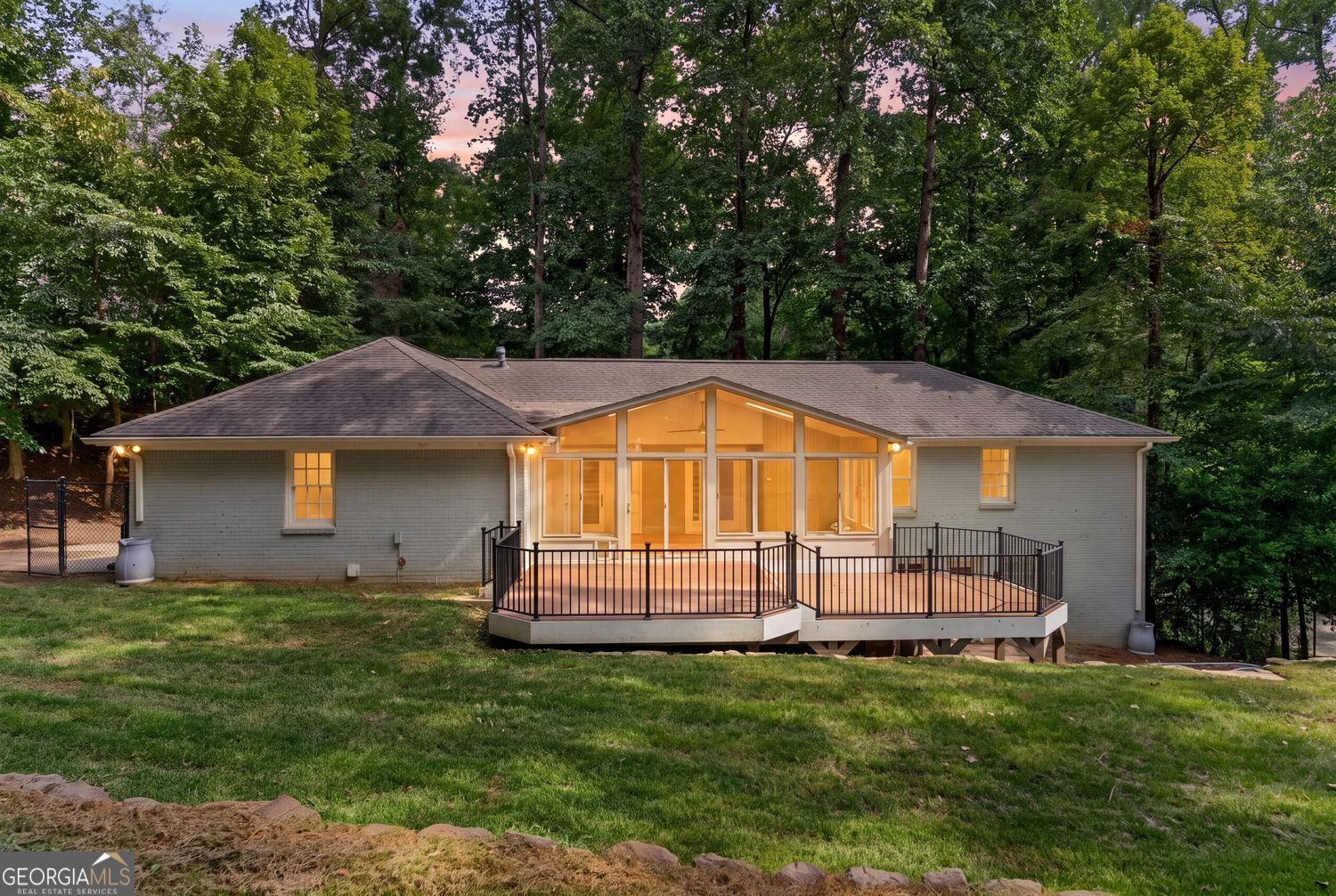 415 Forest Hills Drive Property Photo 47