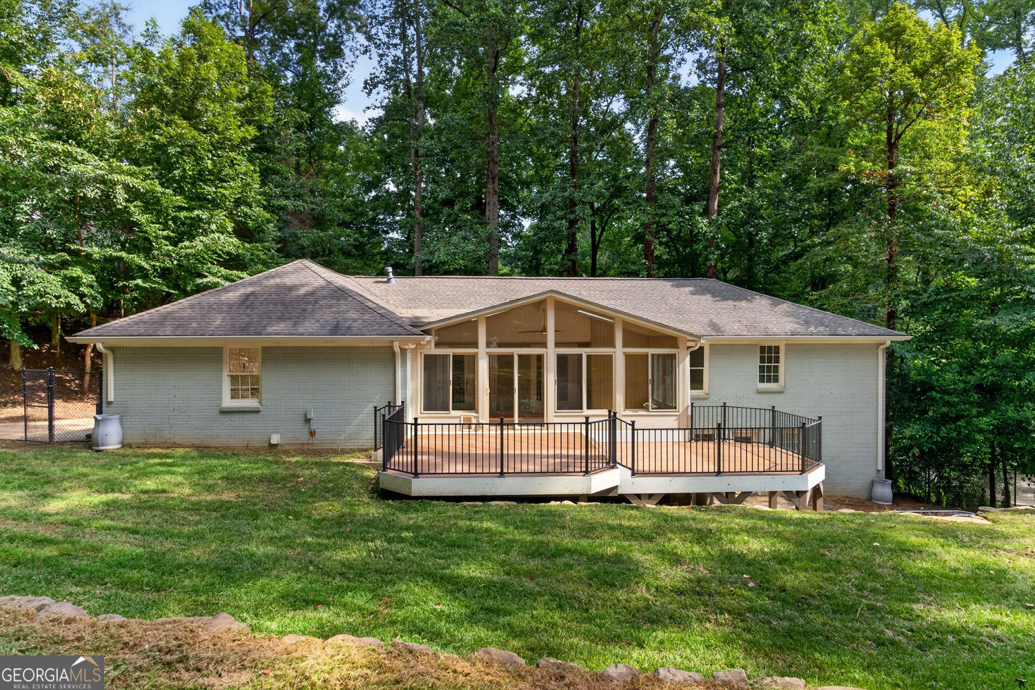 415 Forest Hills Drive Property Photo 48