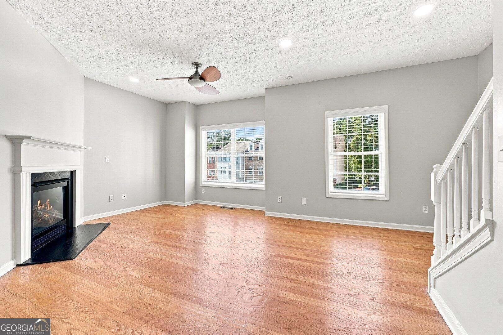 3684 Lantern Walk Lane Property Photo 9