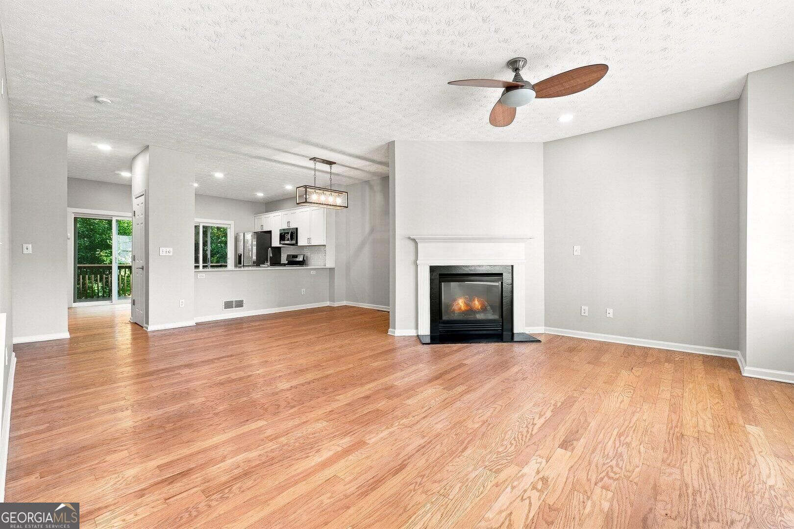 3684 Lantern Walk Lane Property Photo 10