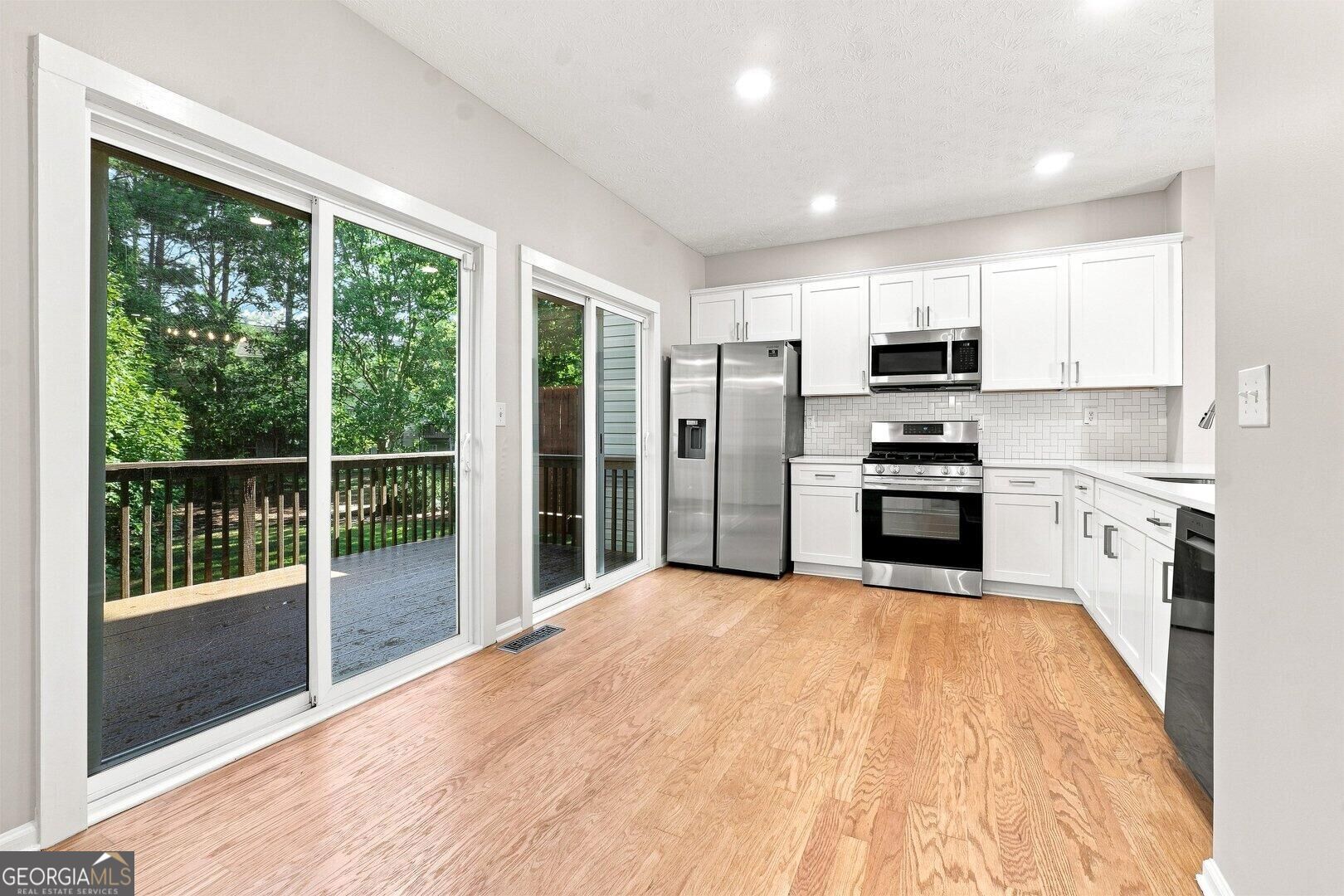 3684 Lantern Walk Lane Property Photo 17