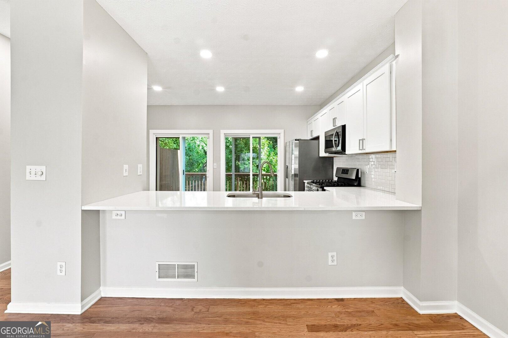 3684 Lantern Walk Lane Property Photo 18