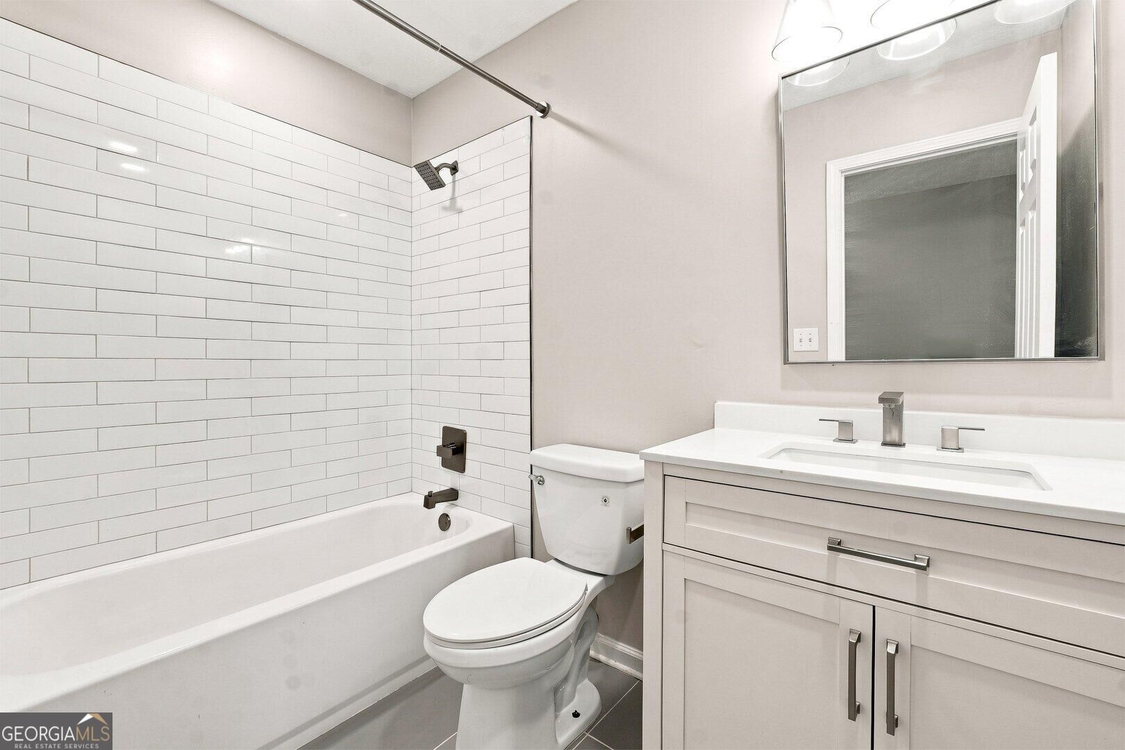3684 Lantern Walk Lane Property Photo 46