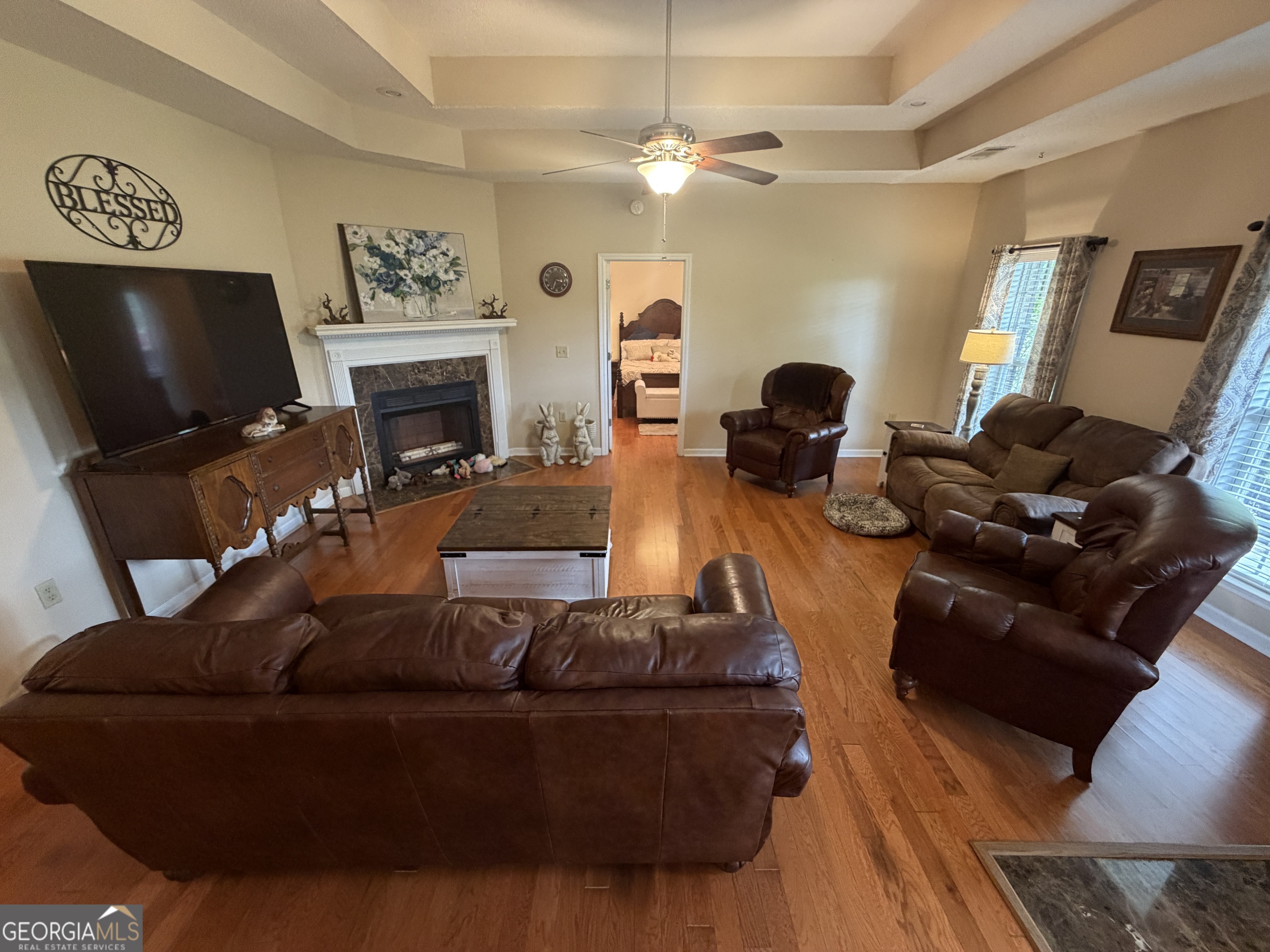 414 Parklane Drive Property Photo 9