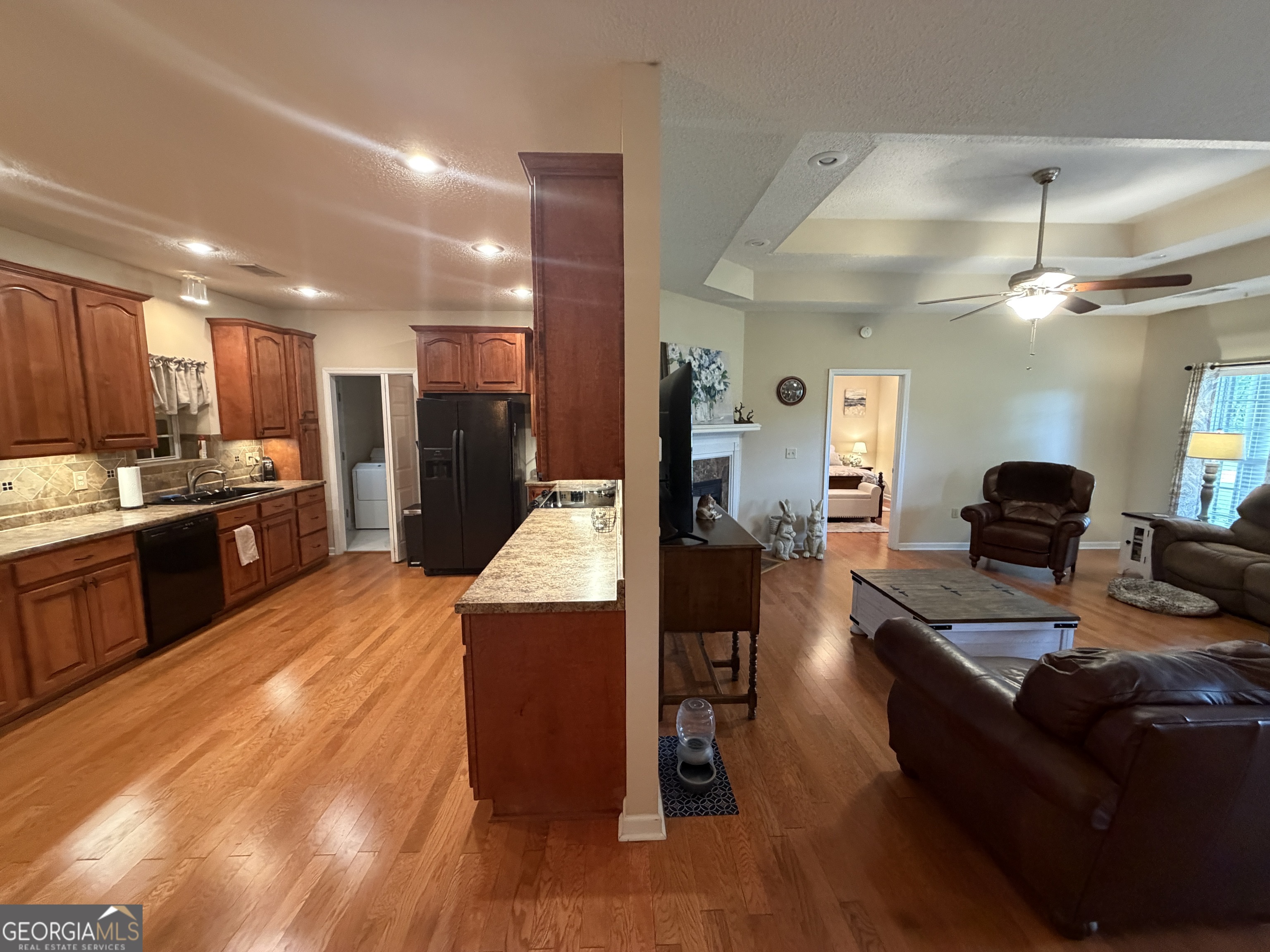 414 Parklane Drive Property Photo 10