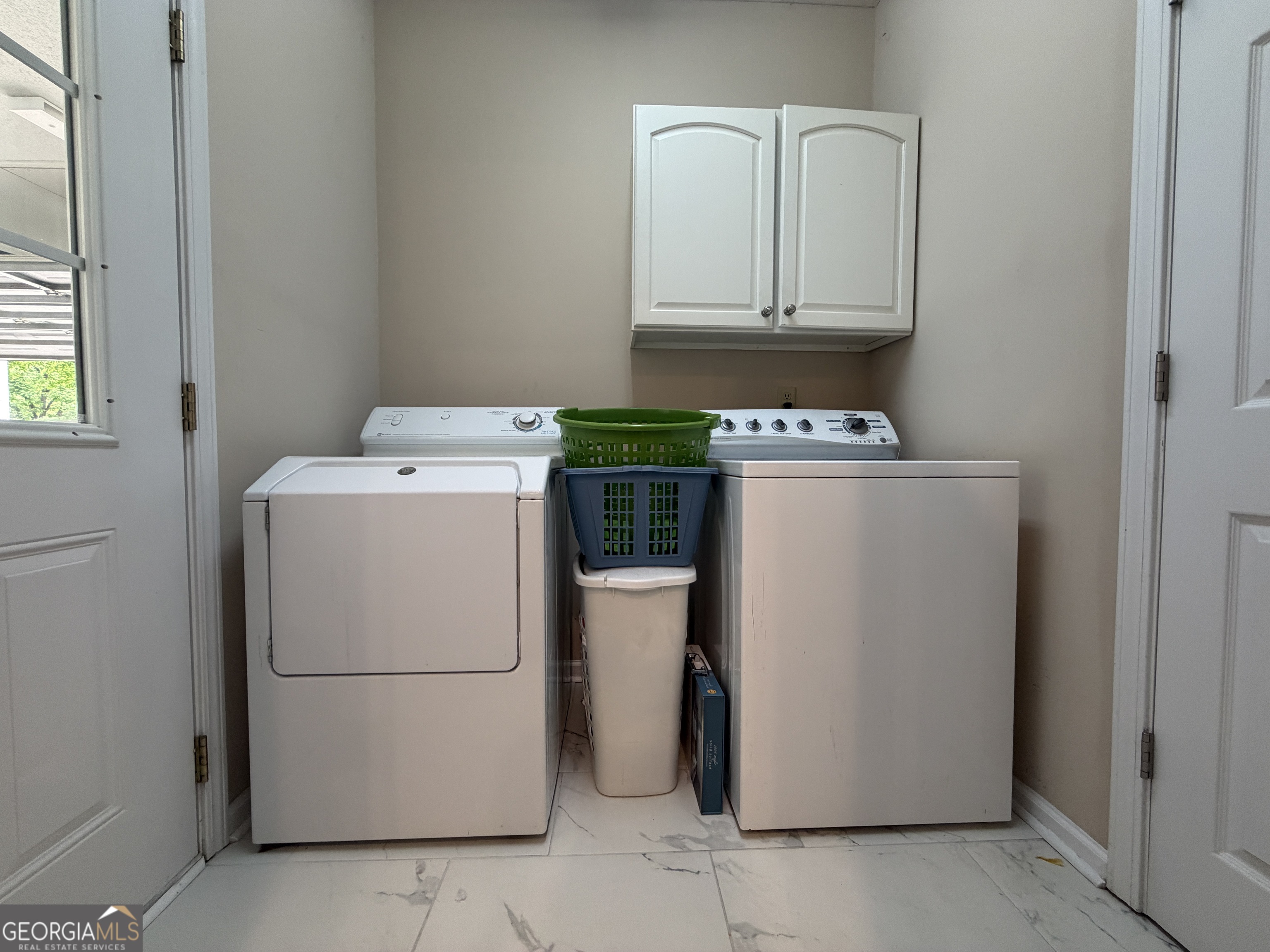 414 Parklane Drive Property Photo 28
