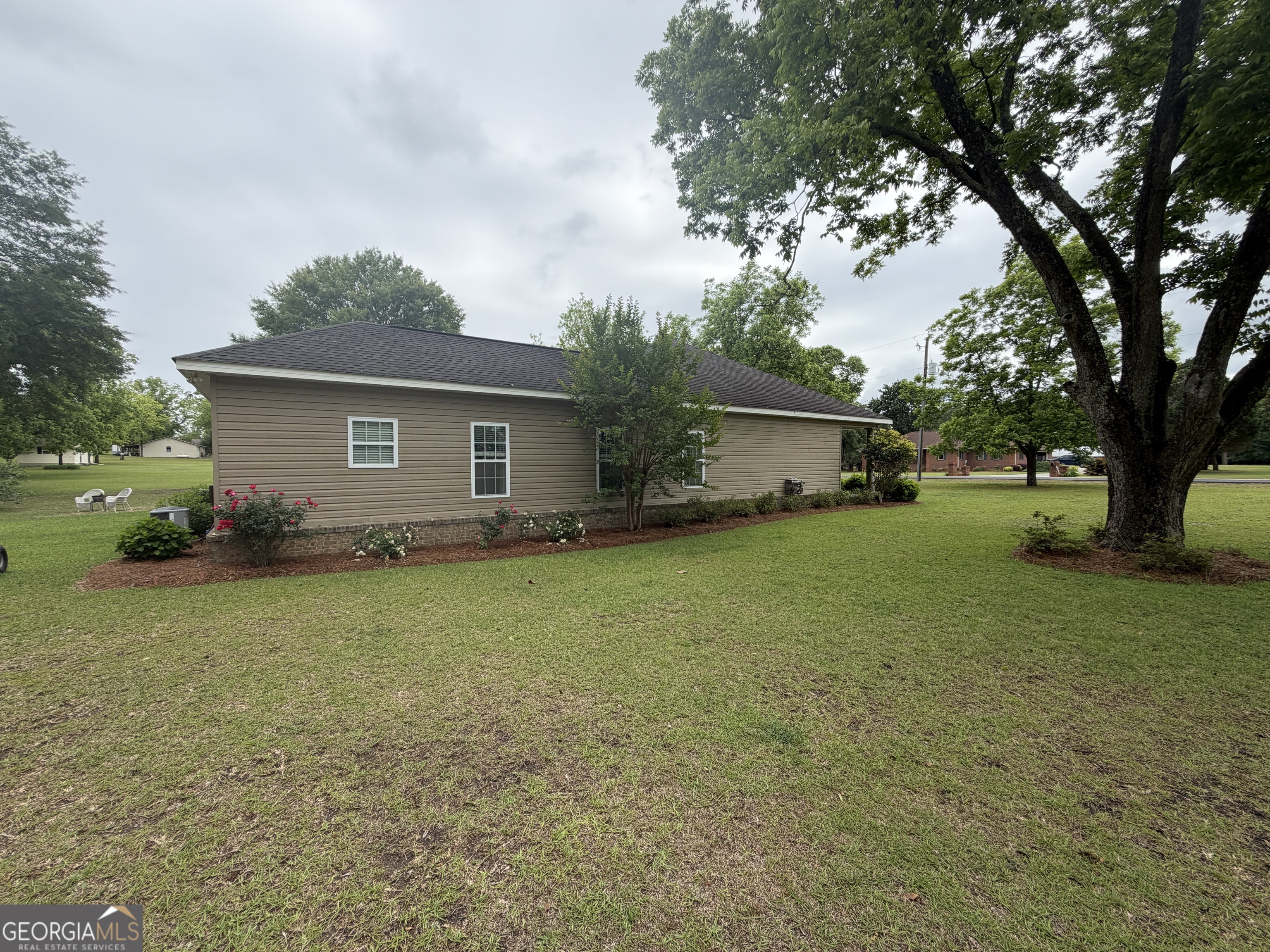414 Parklane Drive Property Photo 43
