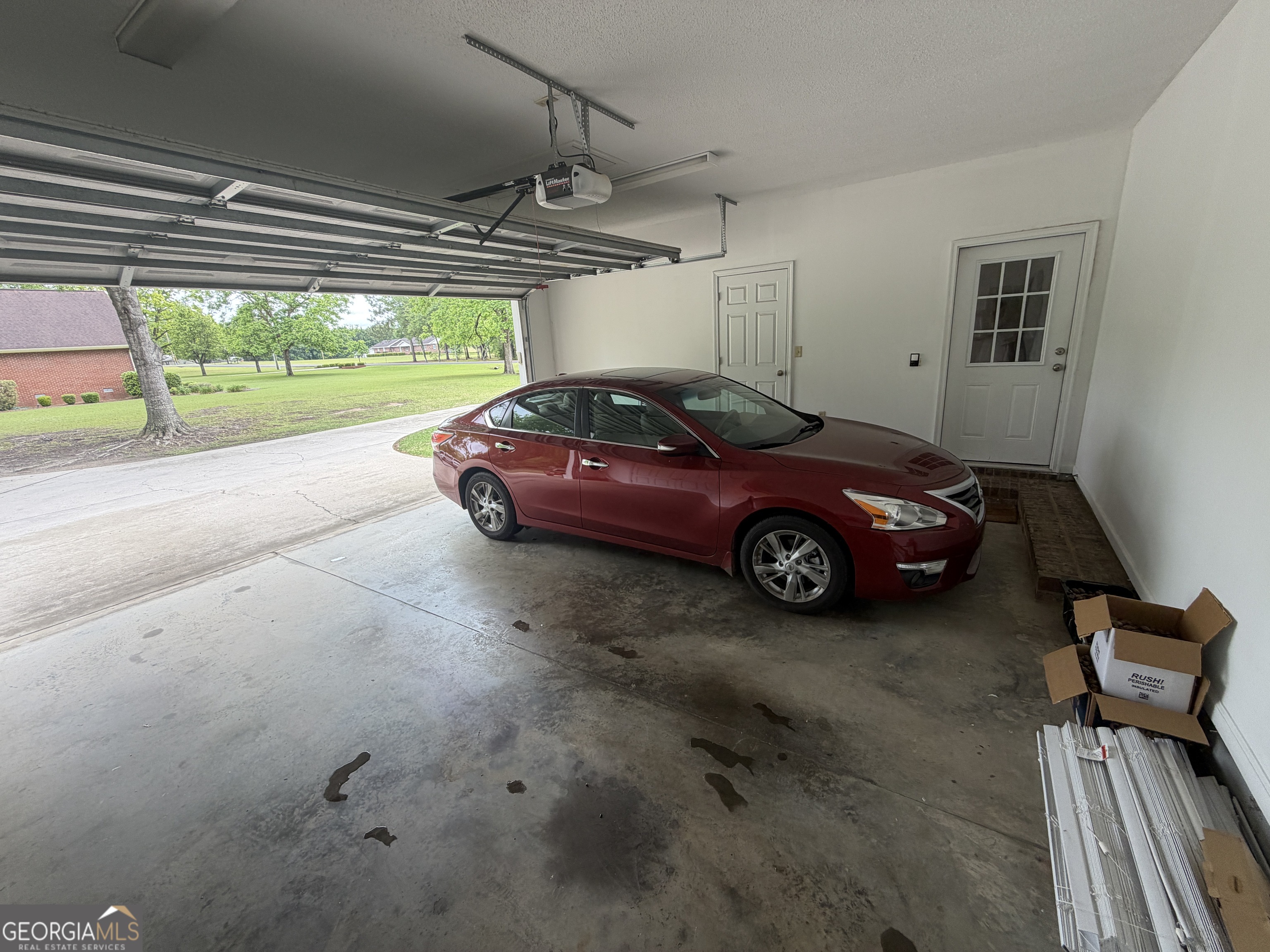 414 Parklane Drive Property Photo 48