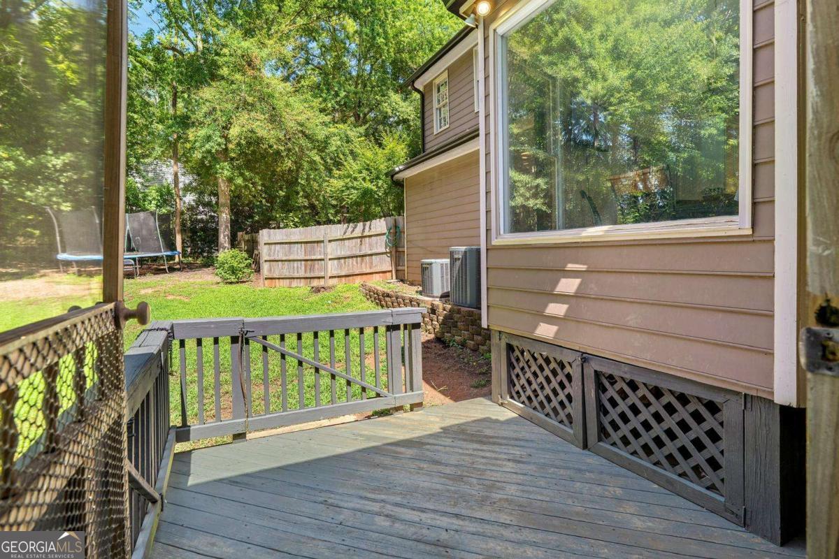 10560 Haynes Bridge Road Property Photo 39