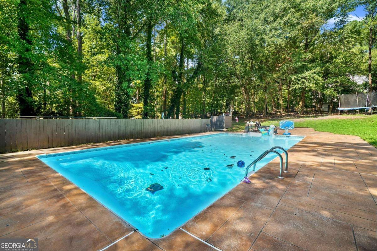 10560 Haynes Bridge Road Property Photo 42