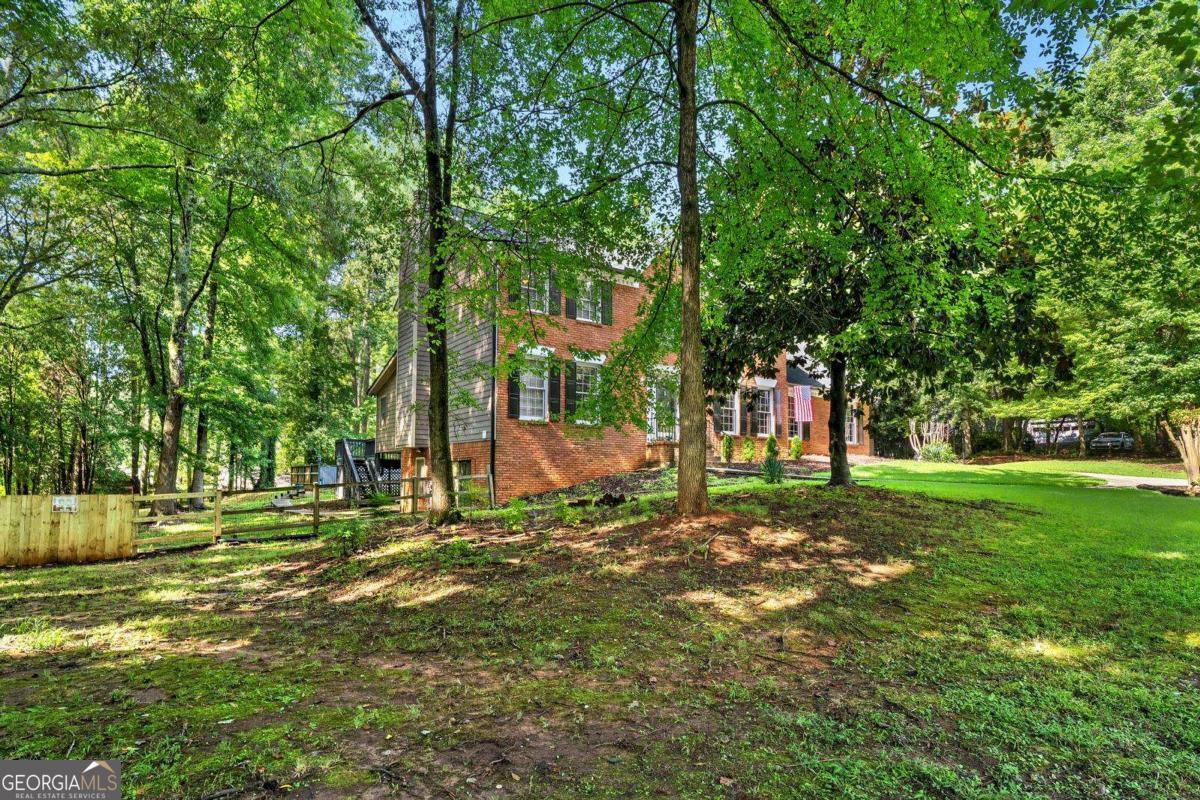 10560 Haynes Bridge Road Property Photo 52