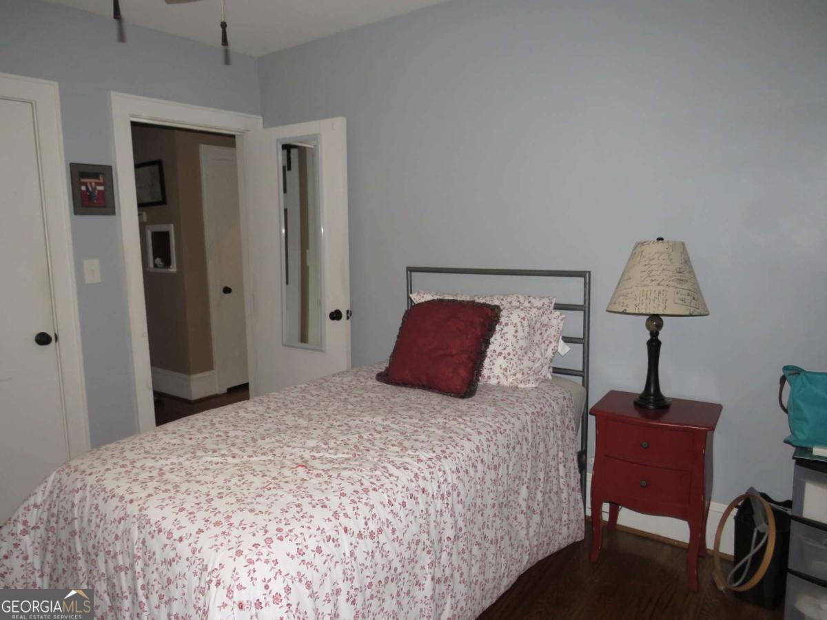 318 N College Street Property Photo 23