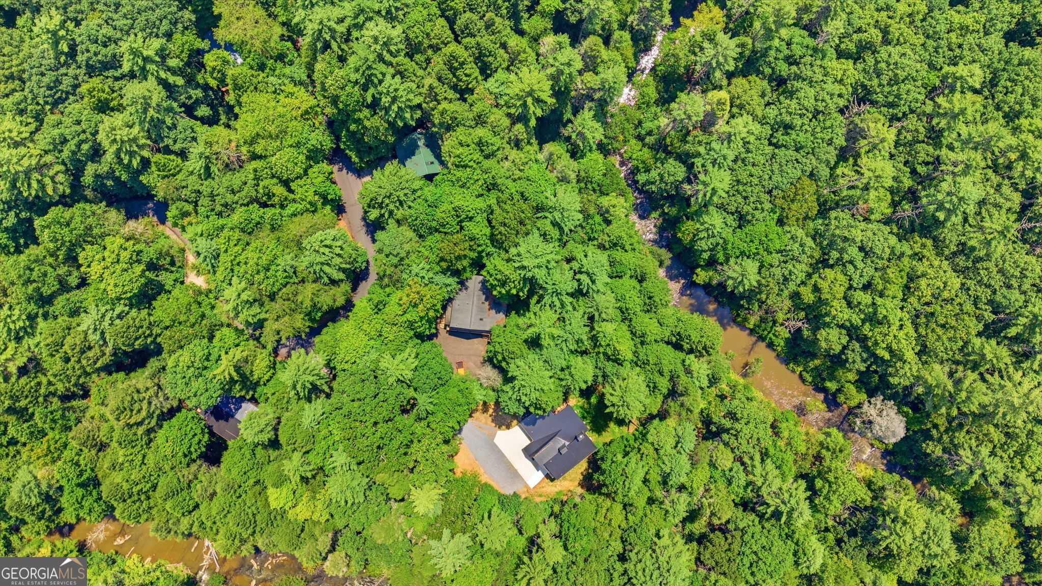 464 Whispering Pine Lane Property Photo 8