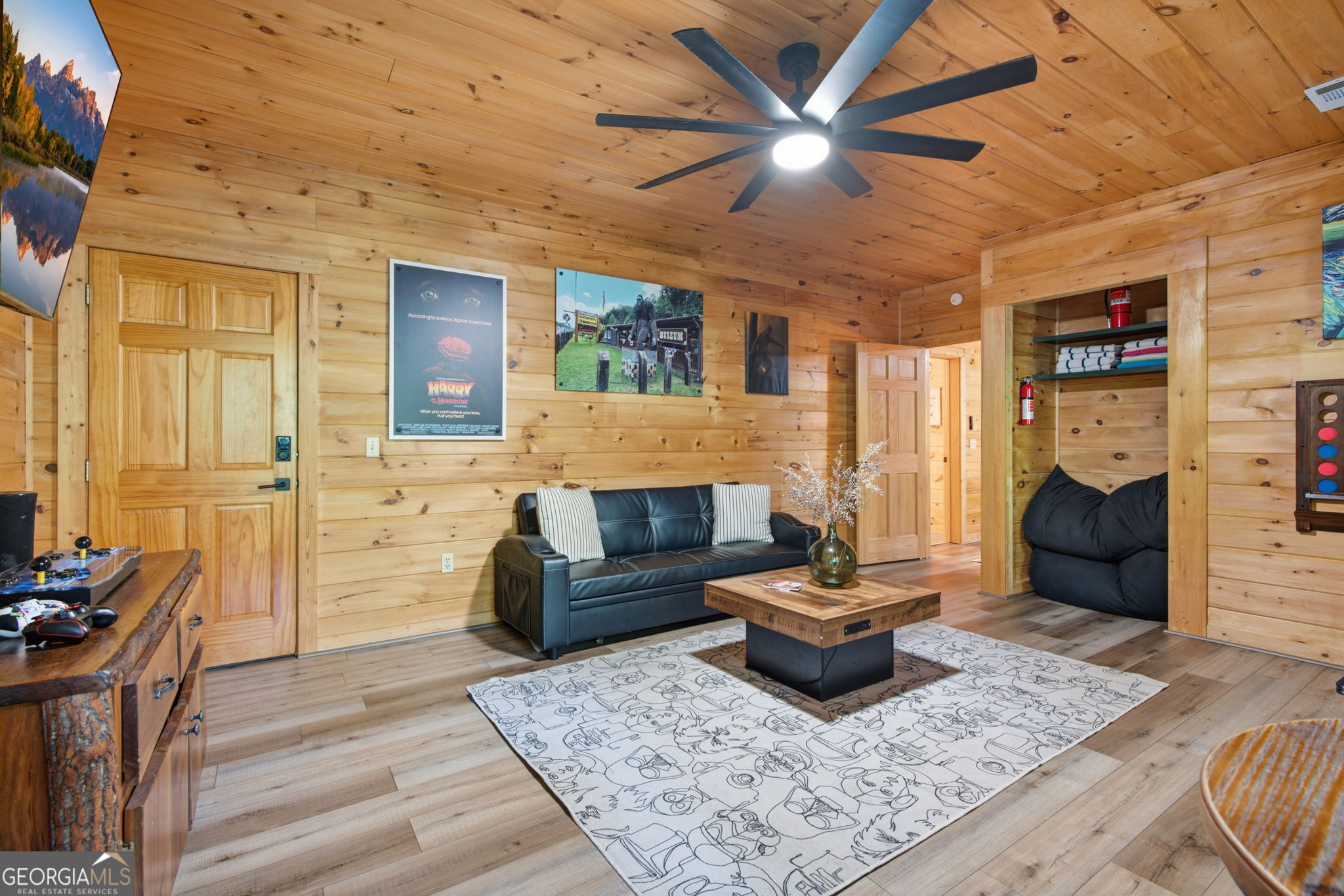 464 Whispering Pine Lane Property Photo 35