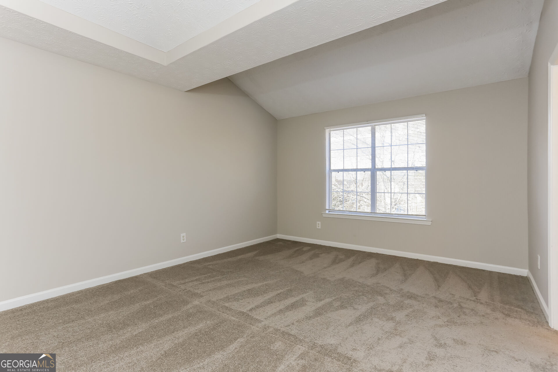 1600 Beech Grove Drive Property Photo 10