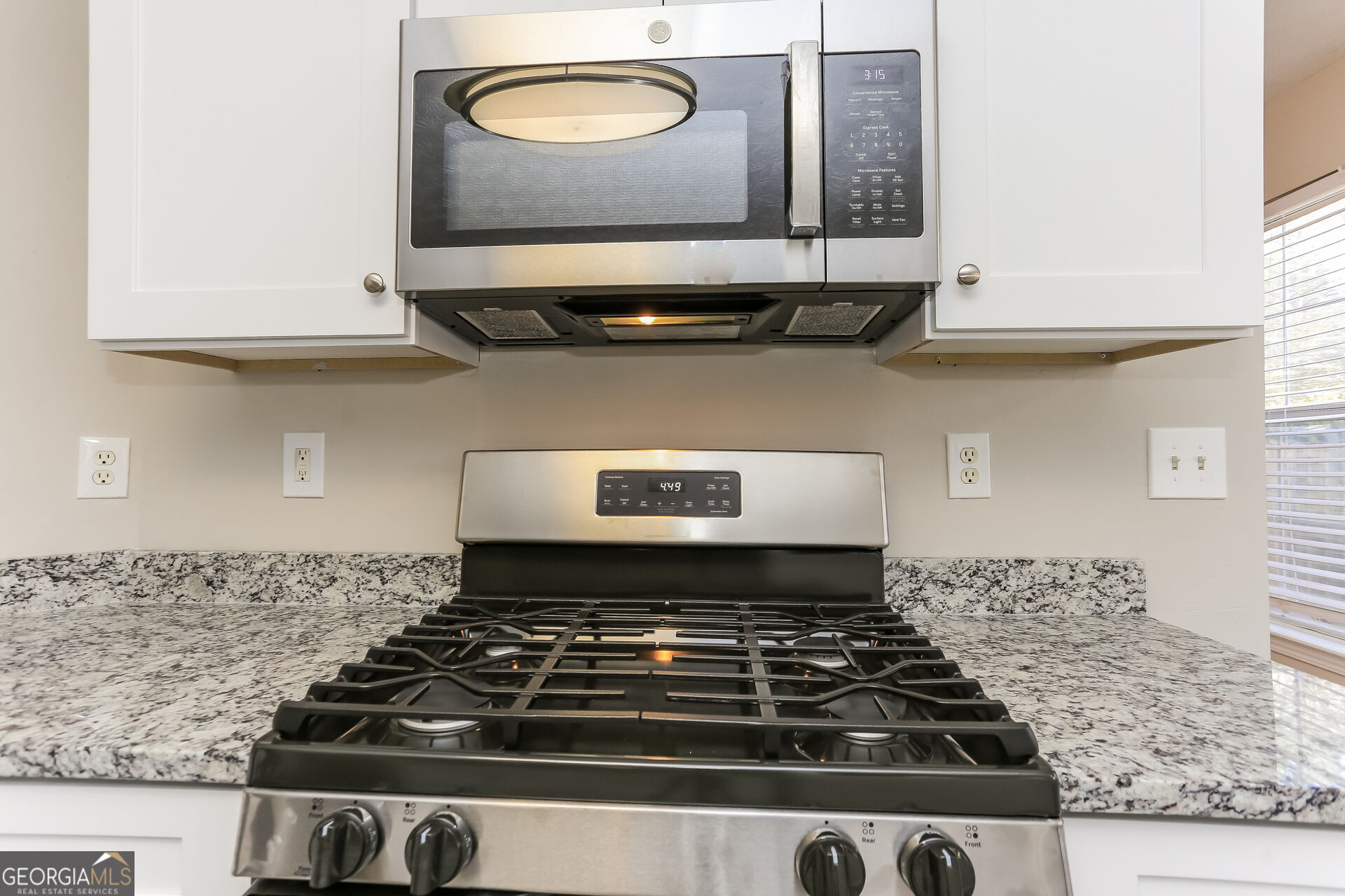 1600 Beech Grove Drive Property Photo 11