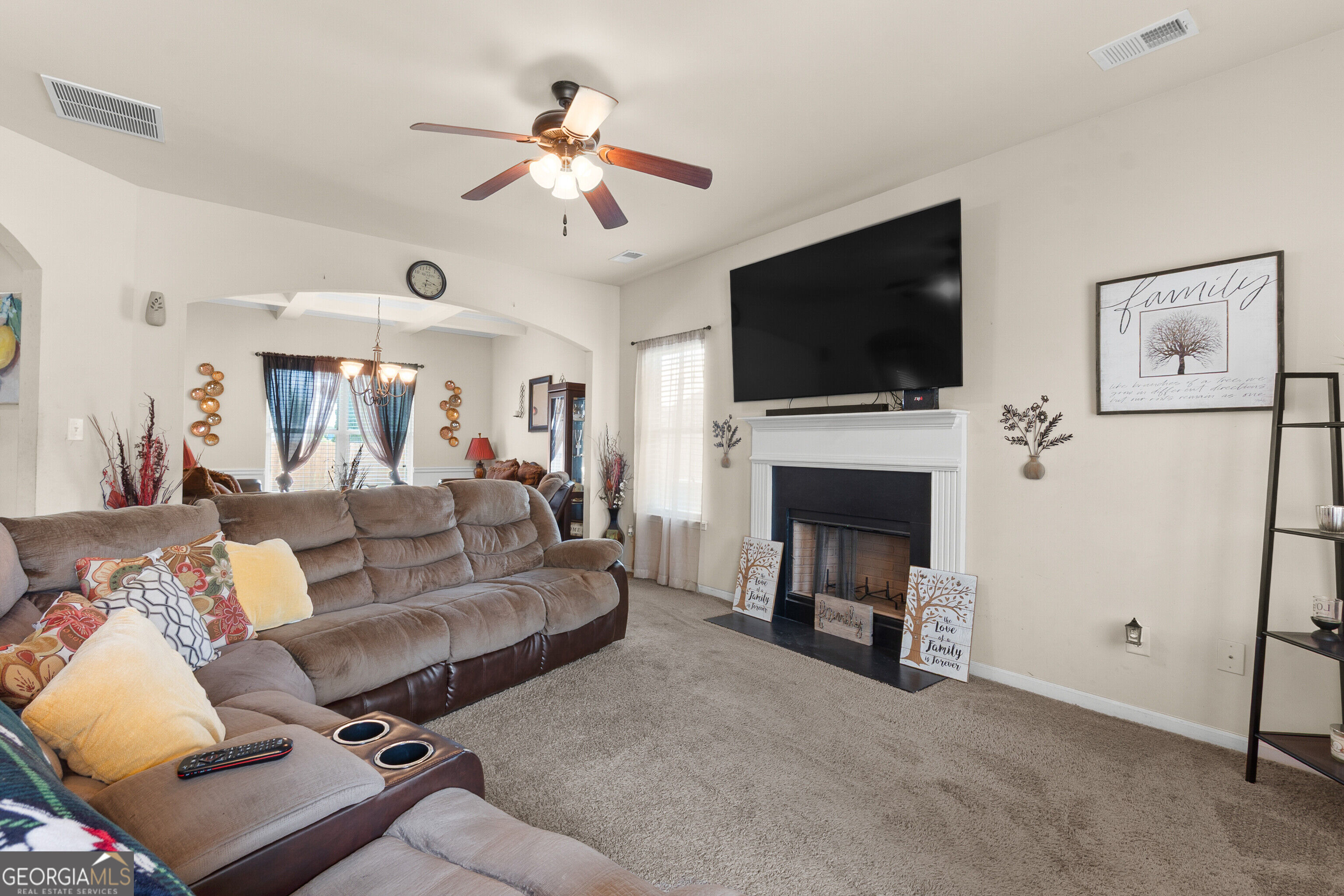 610 Regatta Drive Property Photo 7