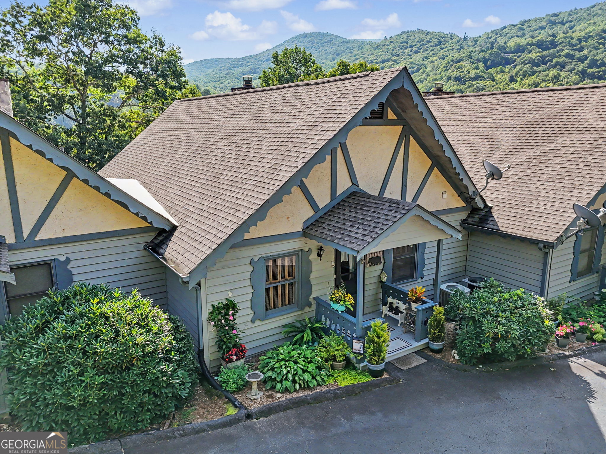 70 Spy Glass Circle Property Photo 1