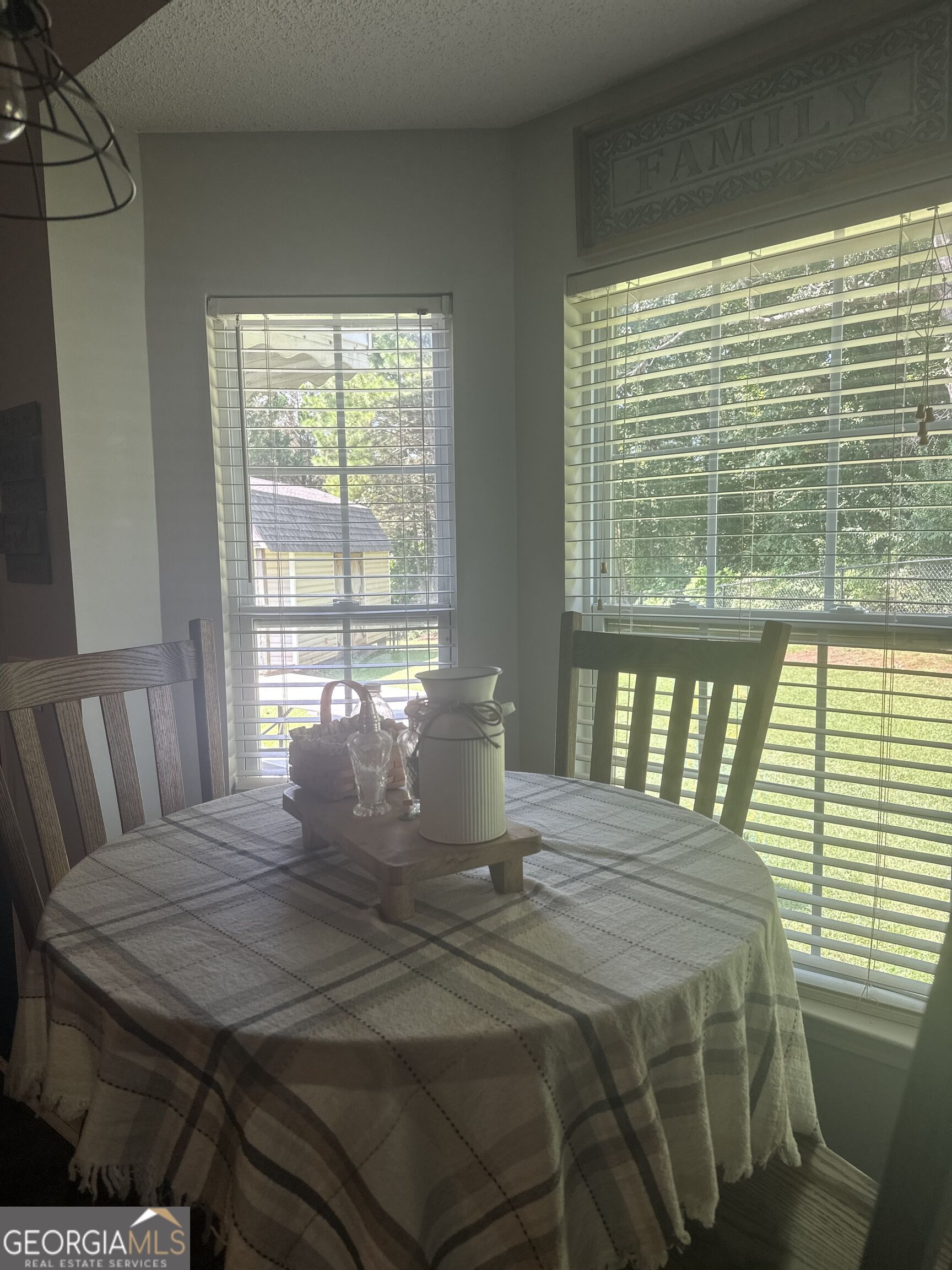 205 Stagecoach Pass Property Photo 15