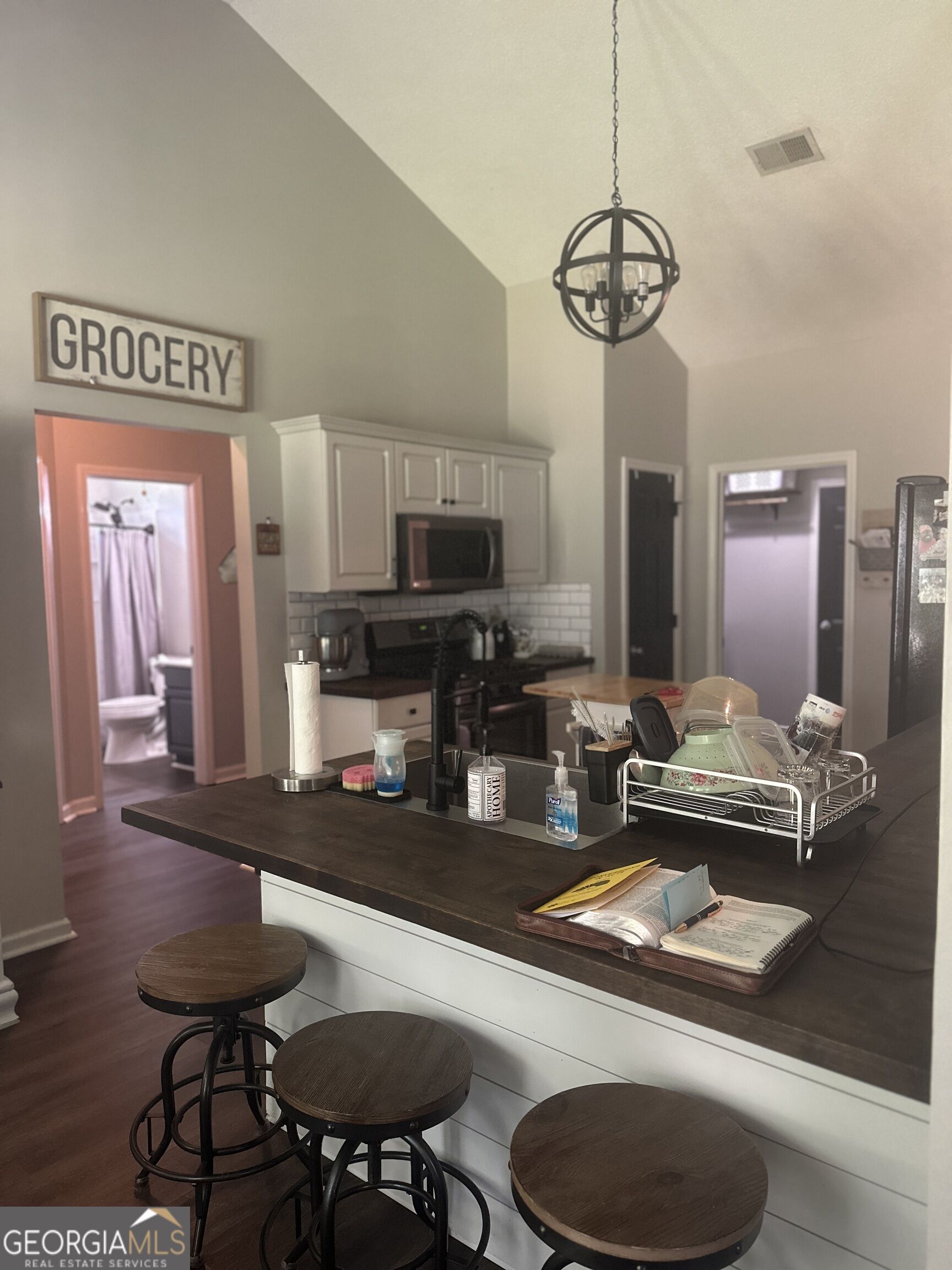 205 Stagecoach Pass Property Photo 16