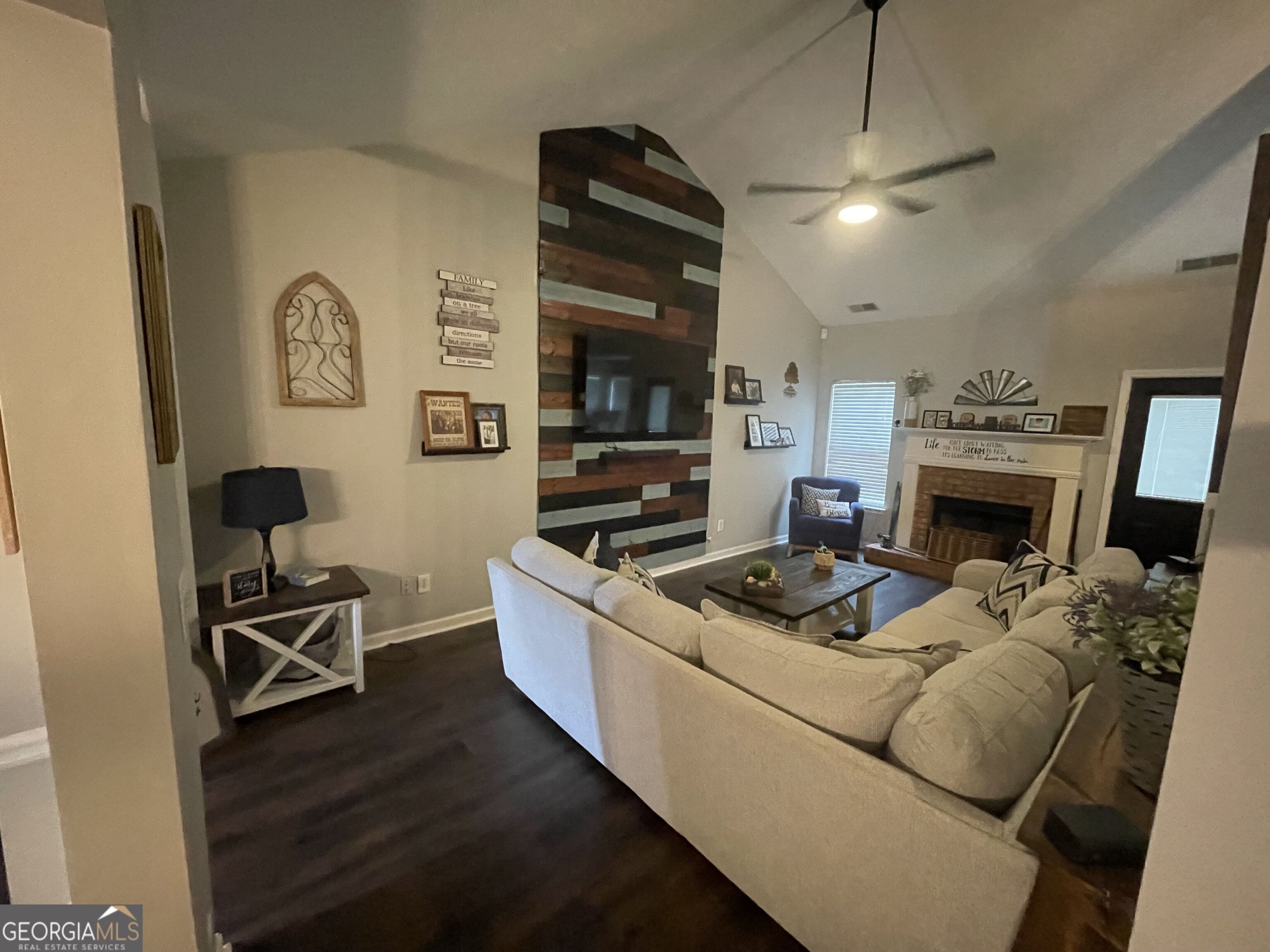 205 Stagecoach Pass Property Photo 19