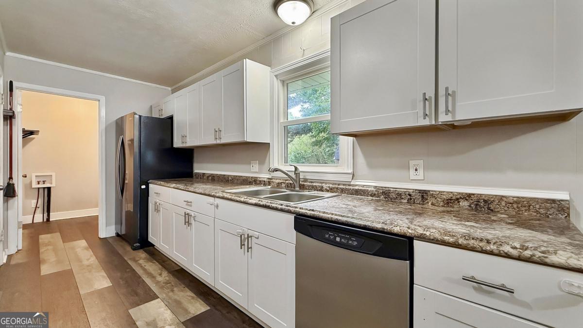 552 Everett Springs Road Sw Property Photo 9