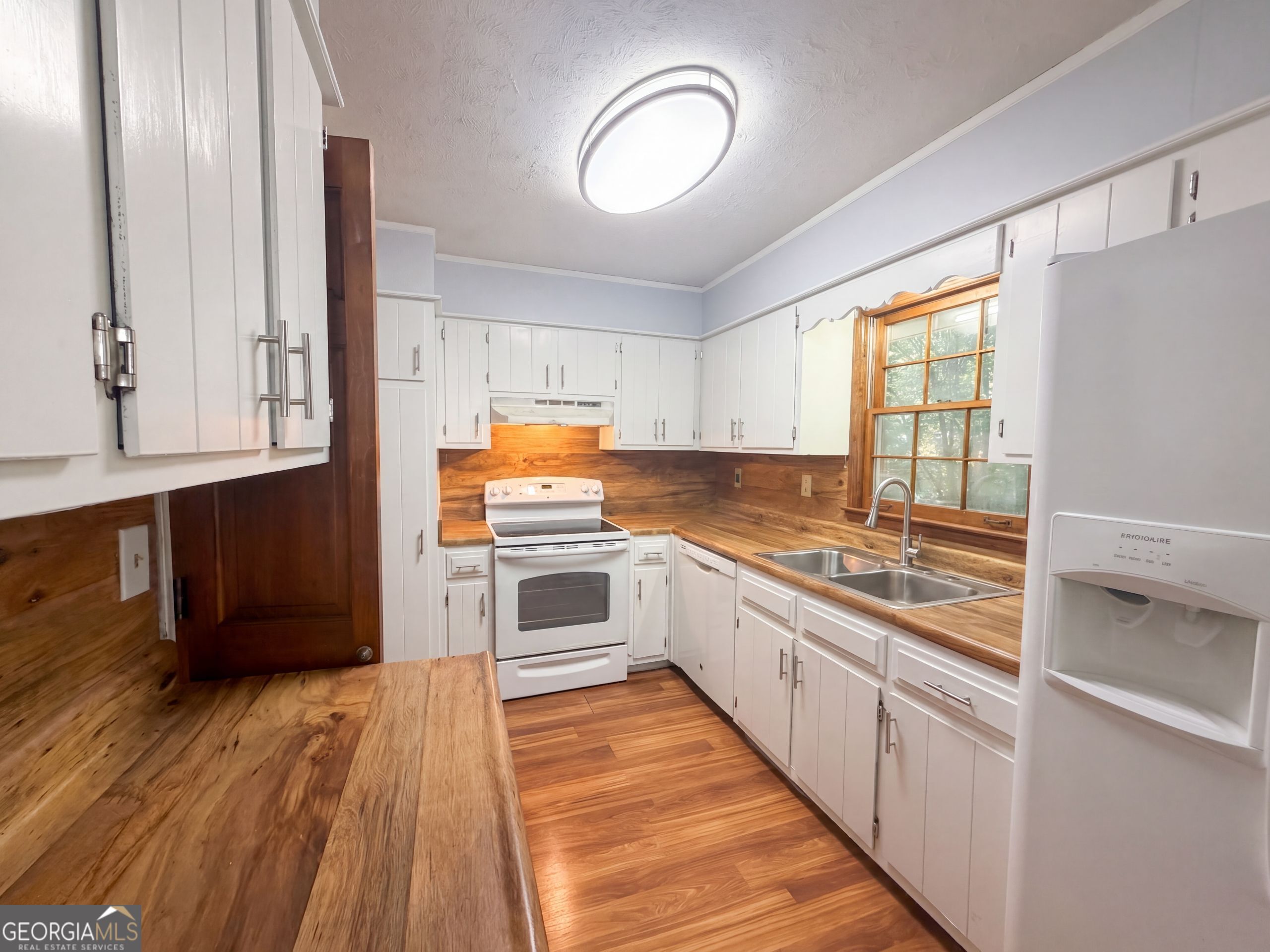 3318 Ben Hill Street Sw Property Photo 17