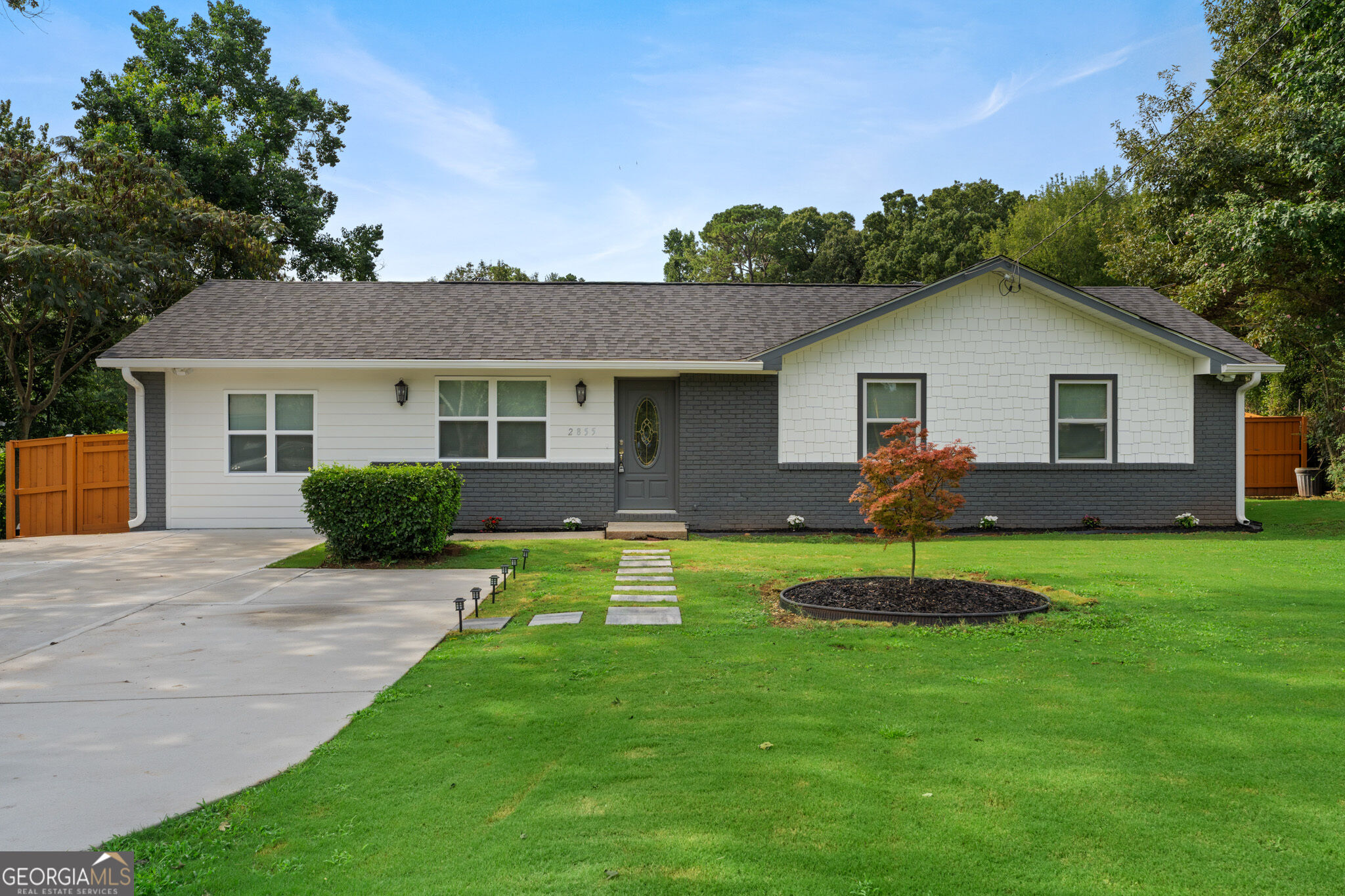 2855 Haddon Drive Property Photo 1
