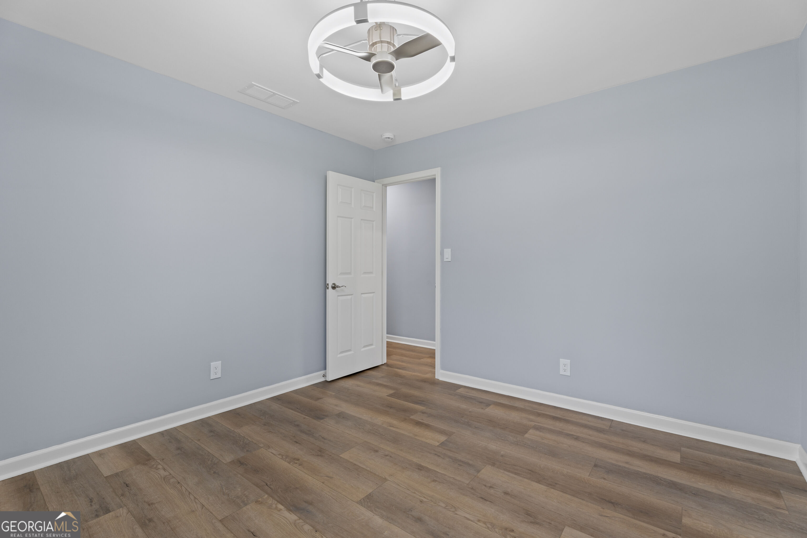 2855 Haddon Drive Property Photo 24