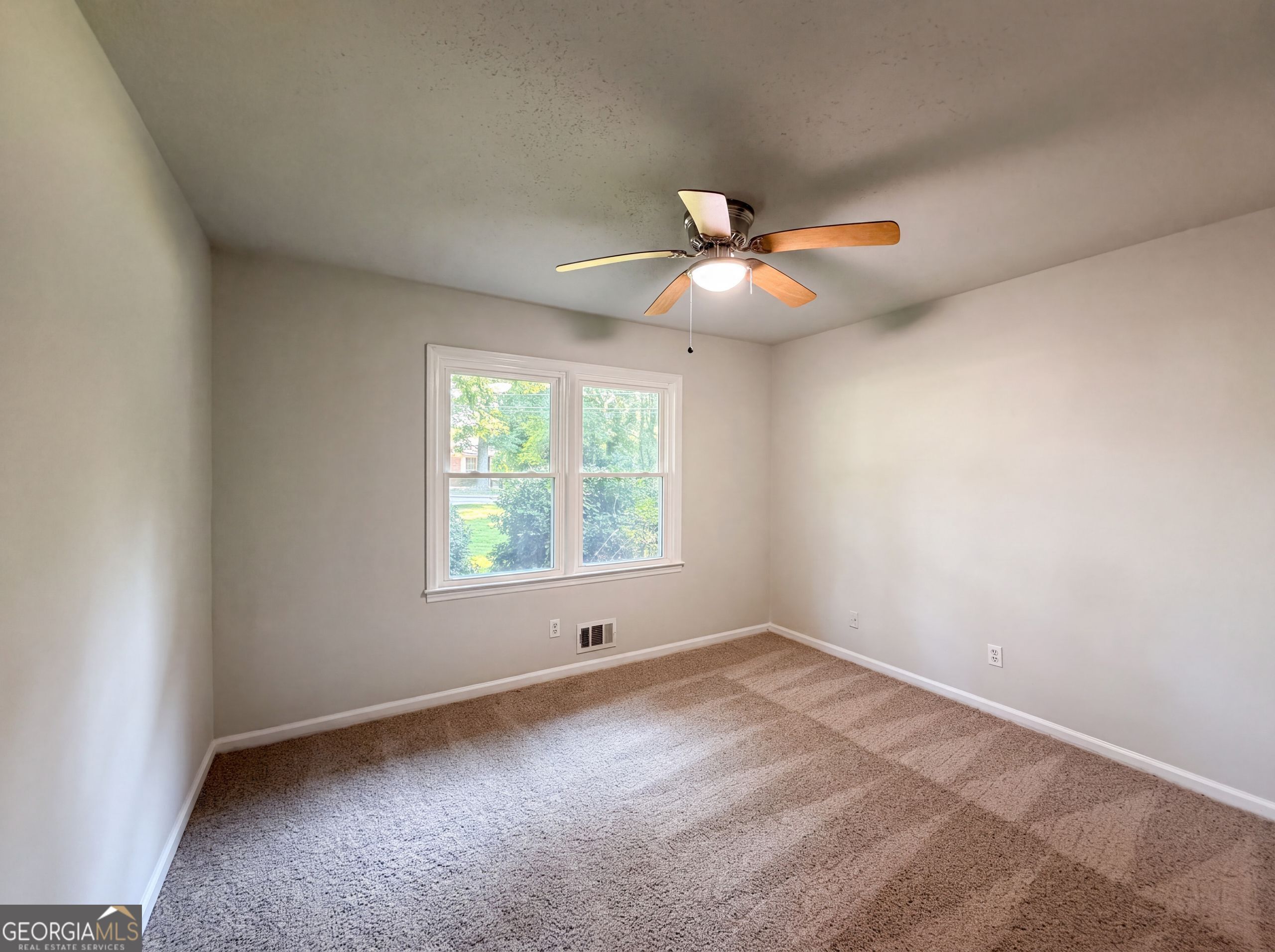 1653 E Kellogg Circle Property Photo 10