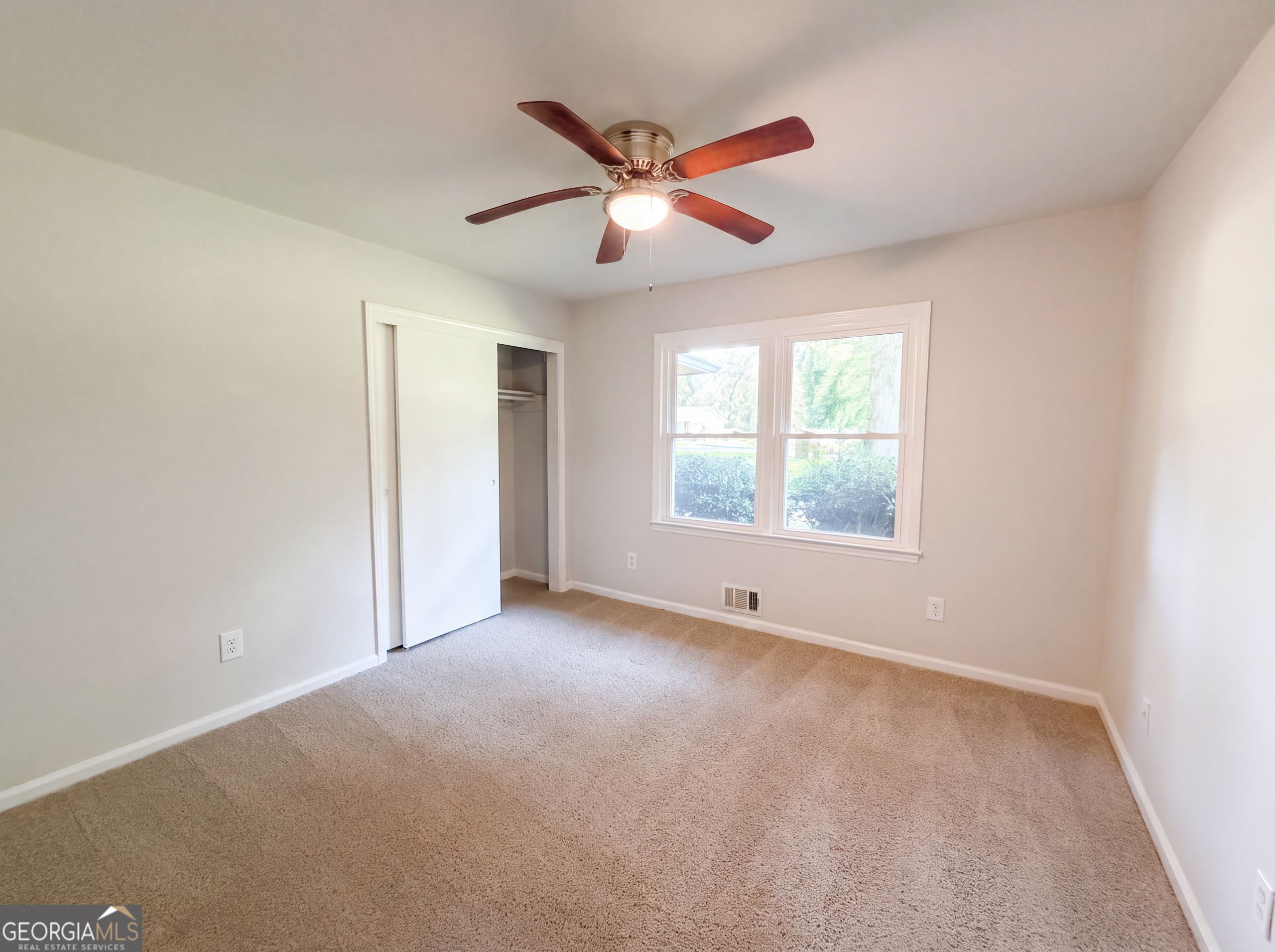 1653 E Kellogg Circle Property Photo 11