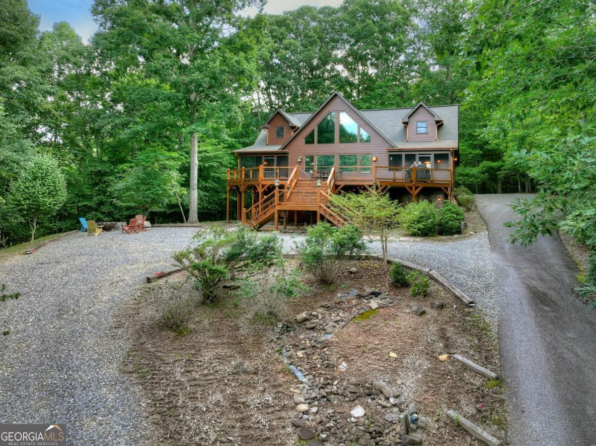 85 Squirrel Chase Property Photo 4