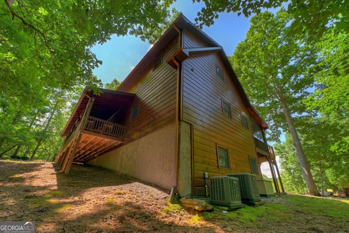 85 Squirrel Chase Property Photo 44