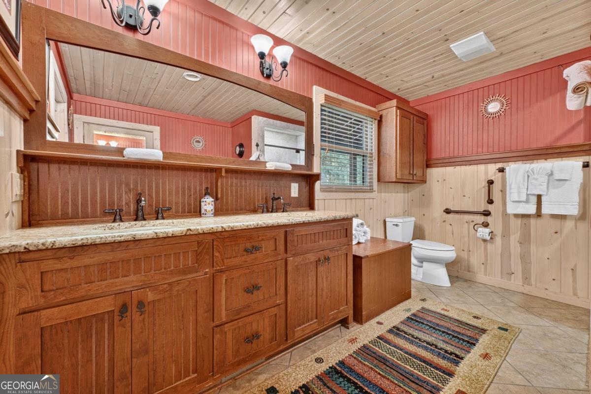 85 Squirrel Chase Property Photo 47