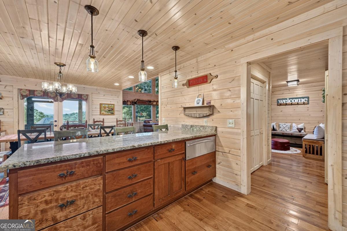85 Squirrel Chase Property Photo 62