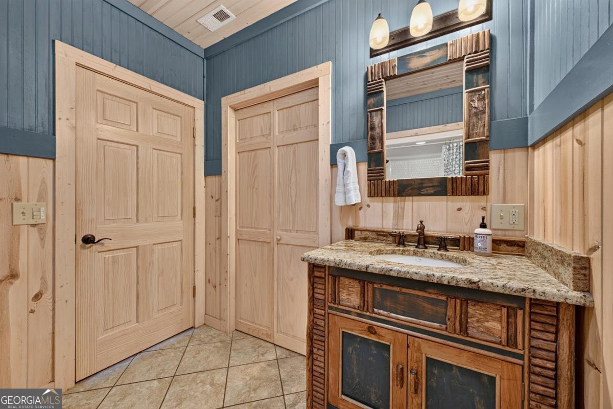 85 Squirrel Chase Property Photo 67