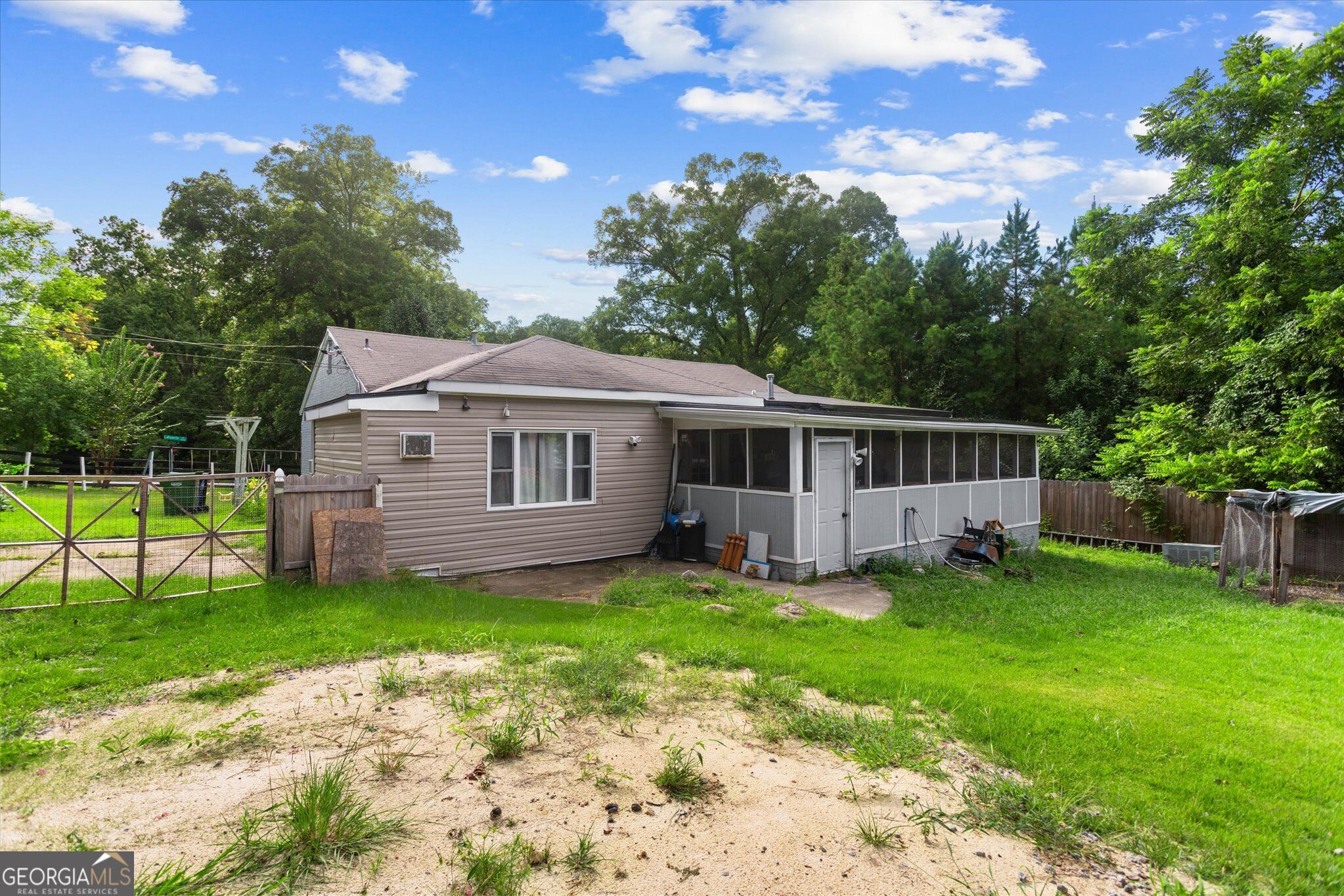 2 Lafayette Drive Property Photo 37