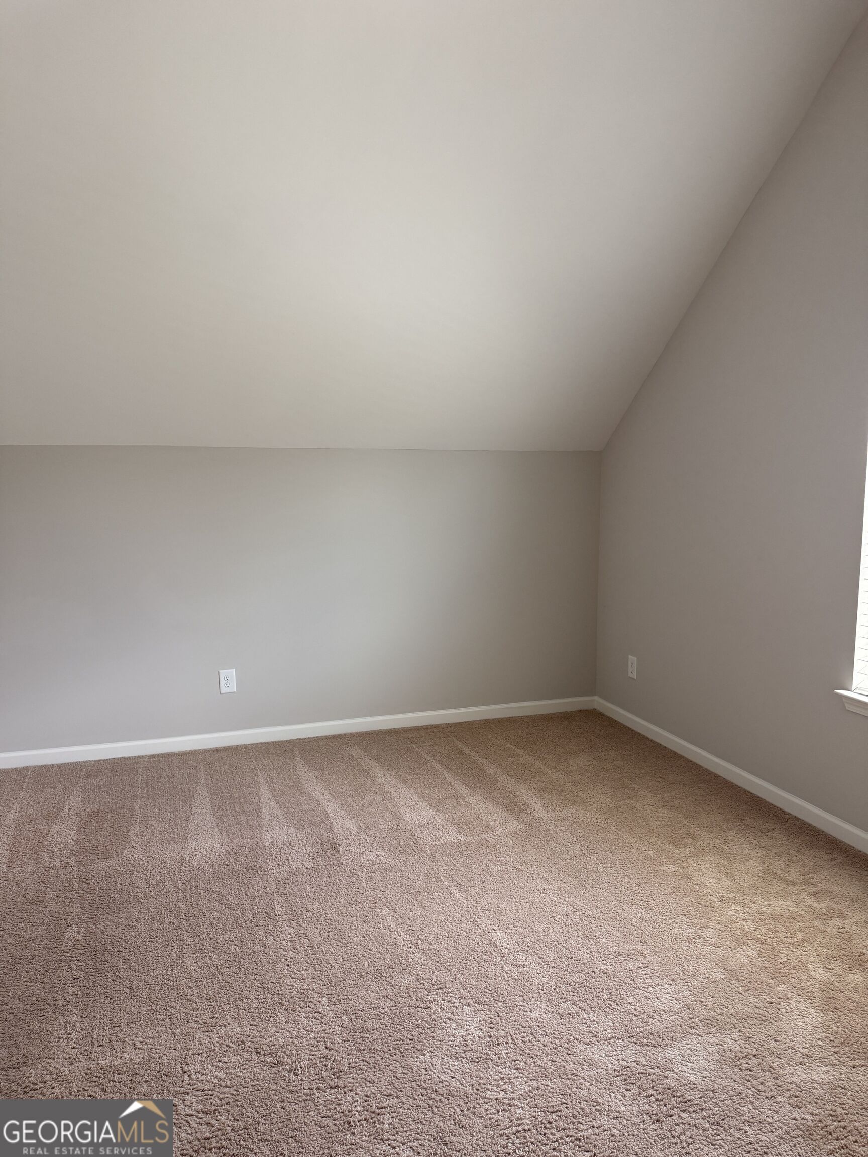 559 Madison Park Drive Property Photo 24