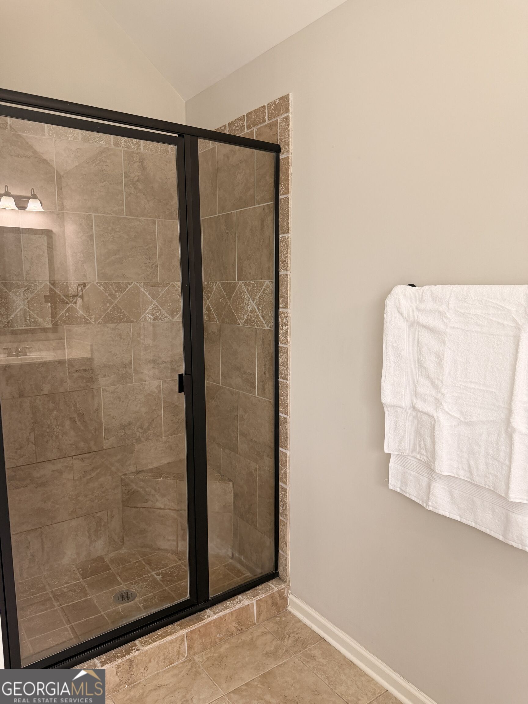 559 Madison Park Drive Property Photo 30