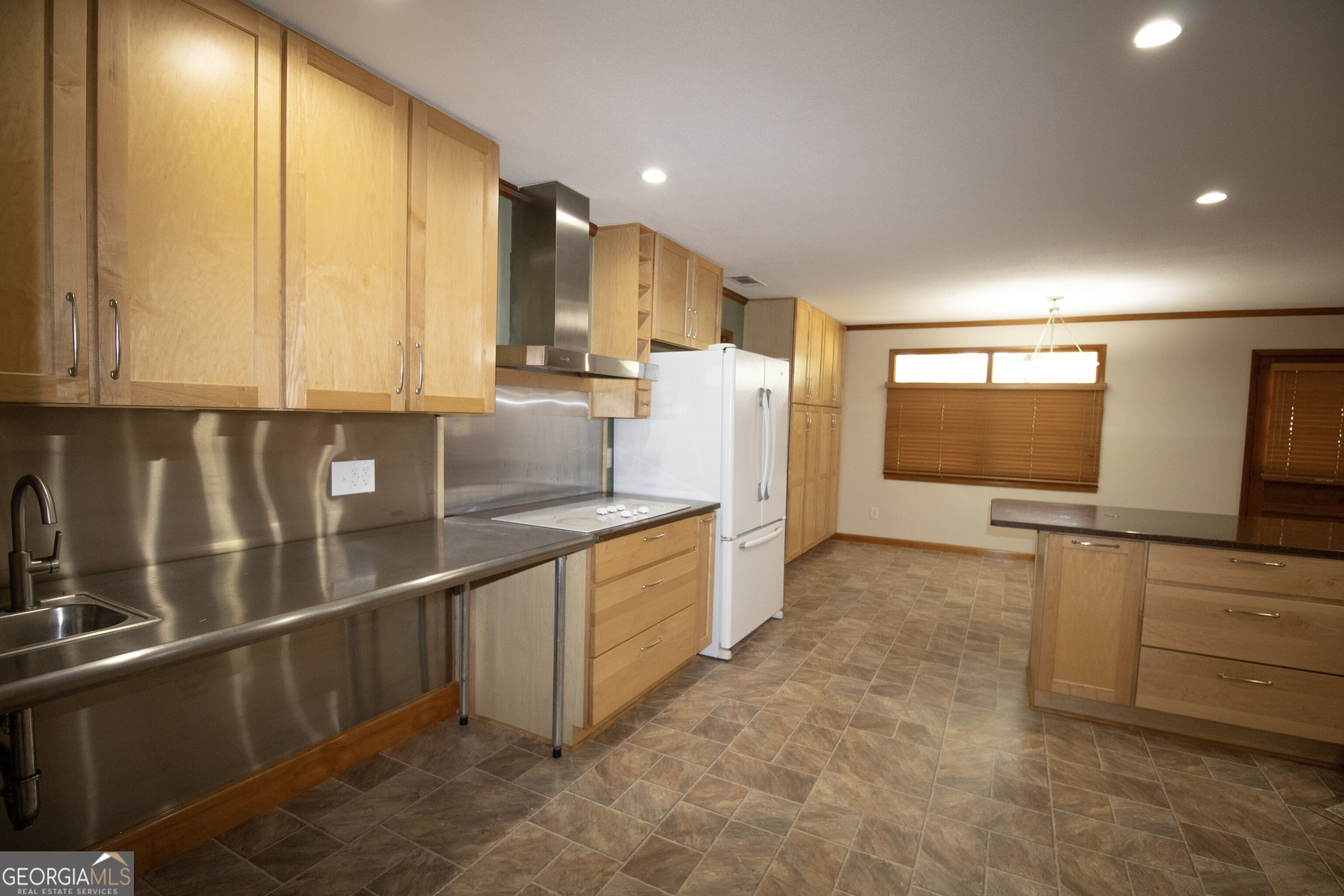 111 Ashley Lane Property Photo 5