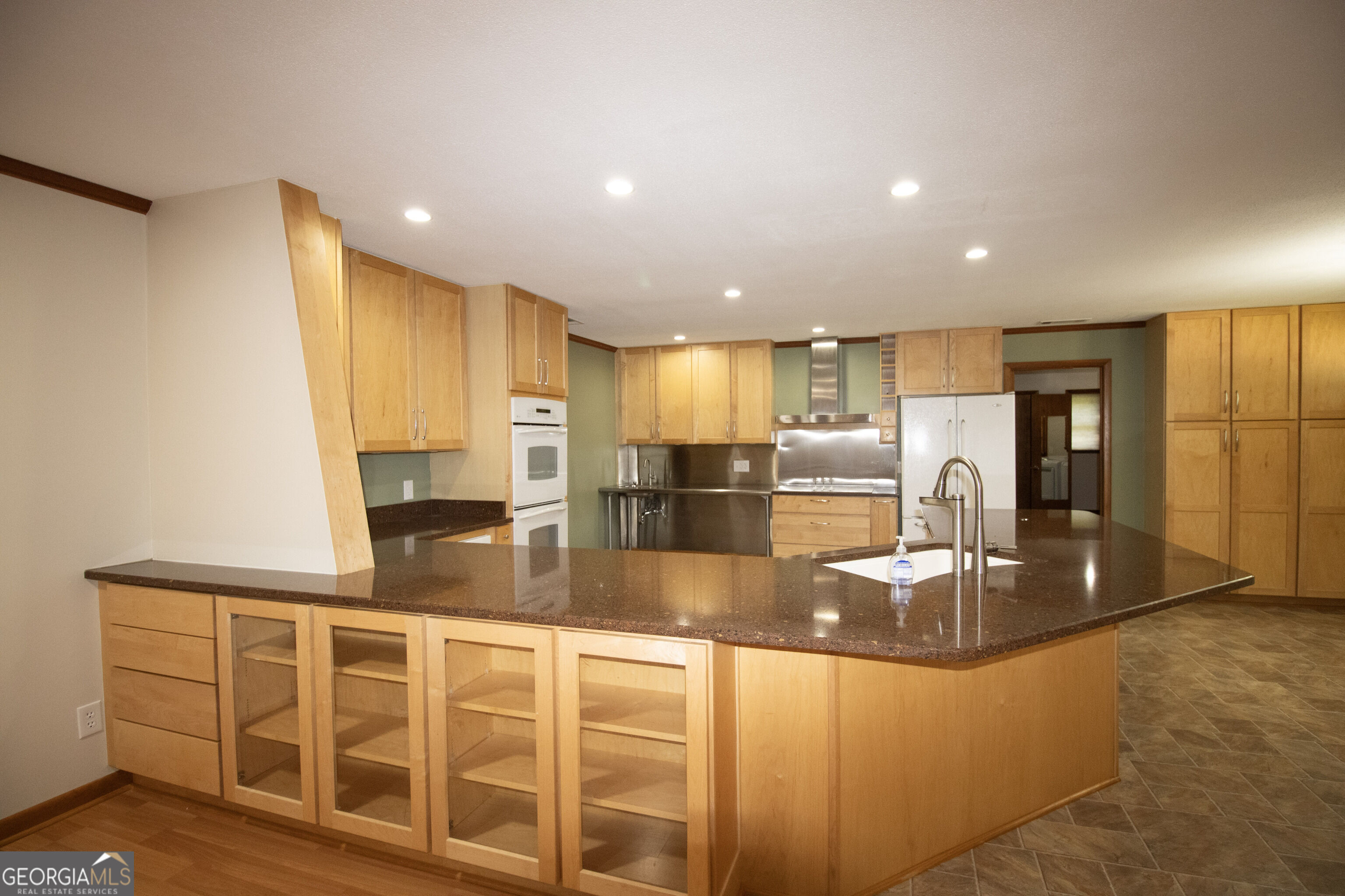 111 Ashley Lane Property Photo 6