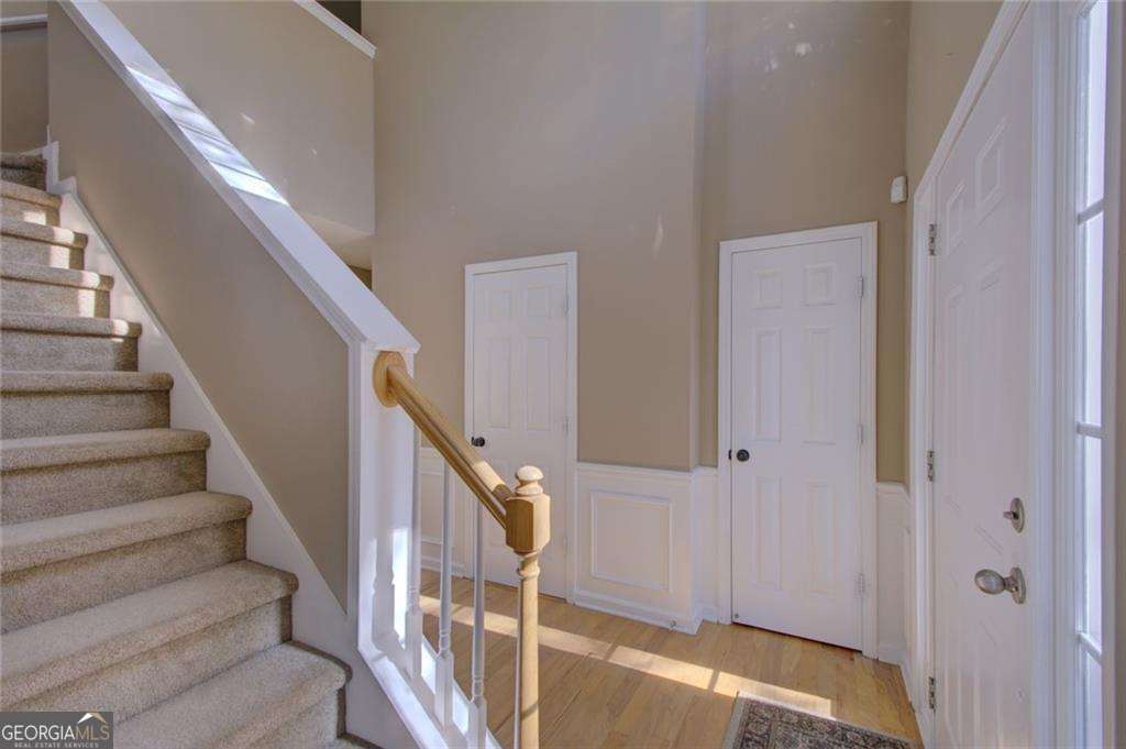 2820 Northcliff Drive Property Photo 3