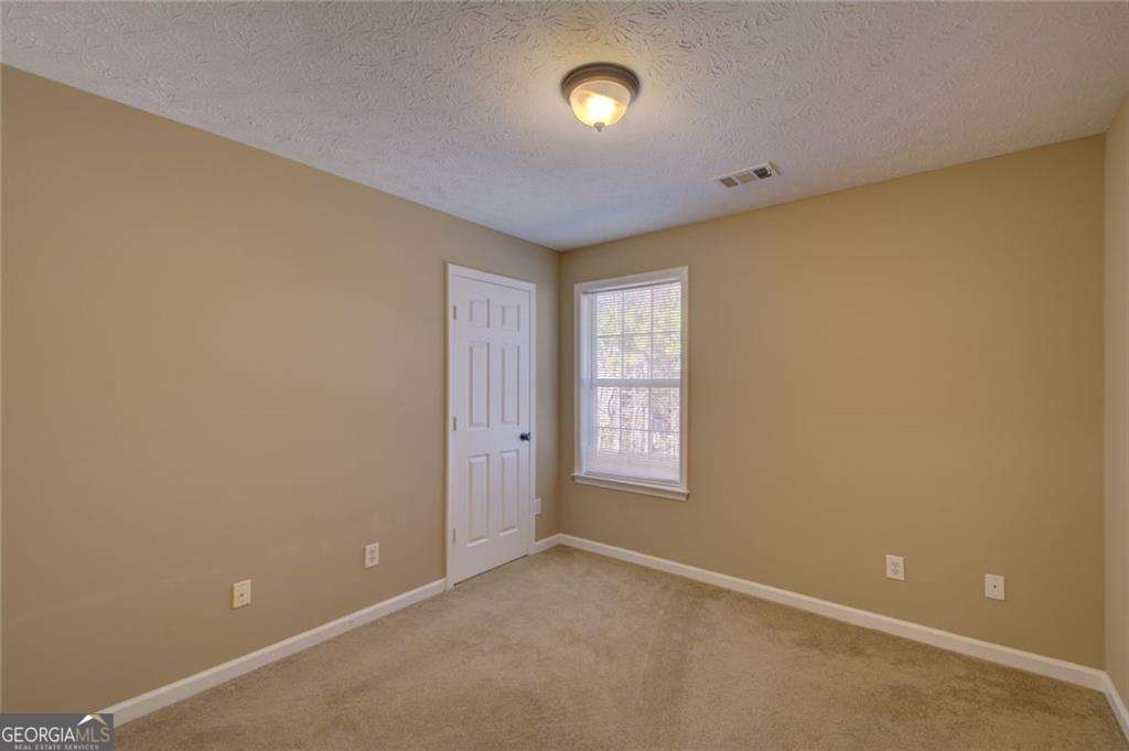 2820 Northcliff Drive Property Photo 13