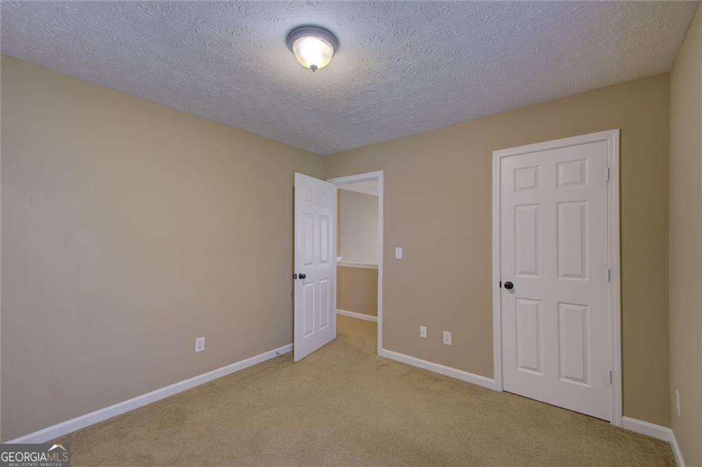 2820 Northcliff Drive Property Photo 14