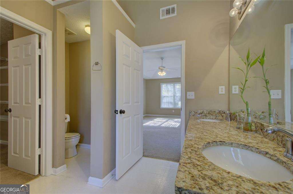 2820 Northcliff Drive Property Photo 17