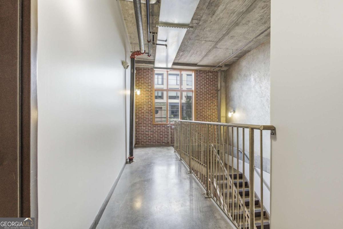 660 Glen Iris Drive Ne # 208 Property Photo 17