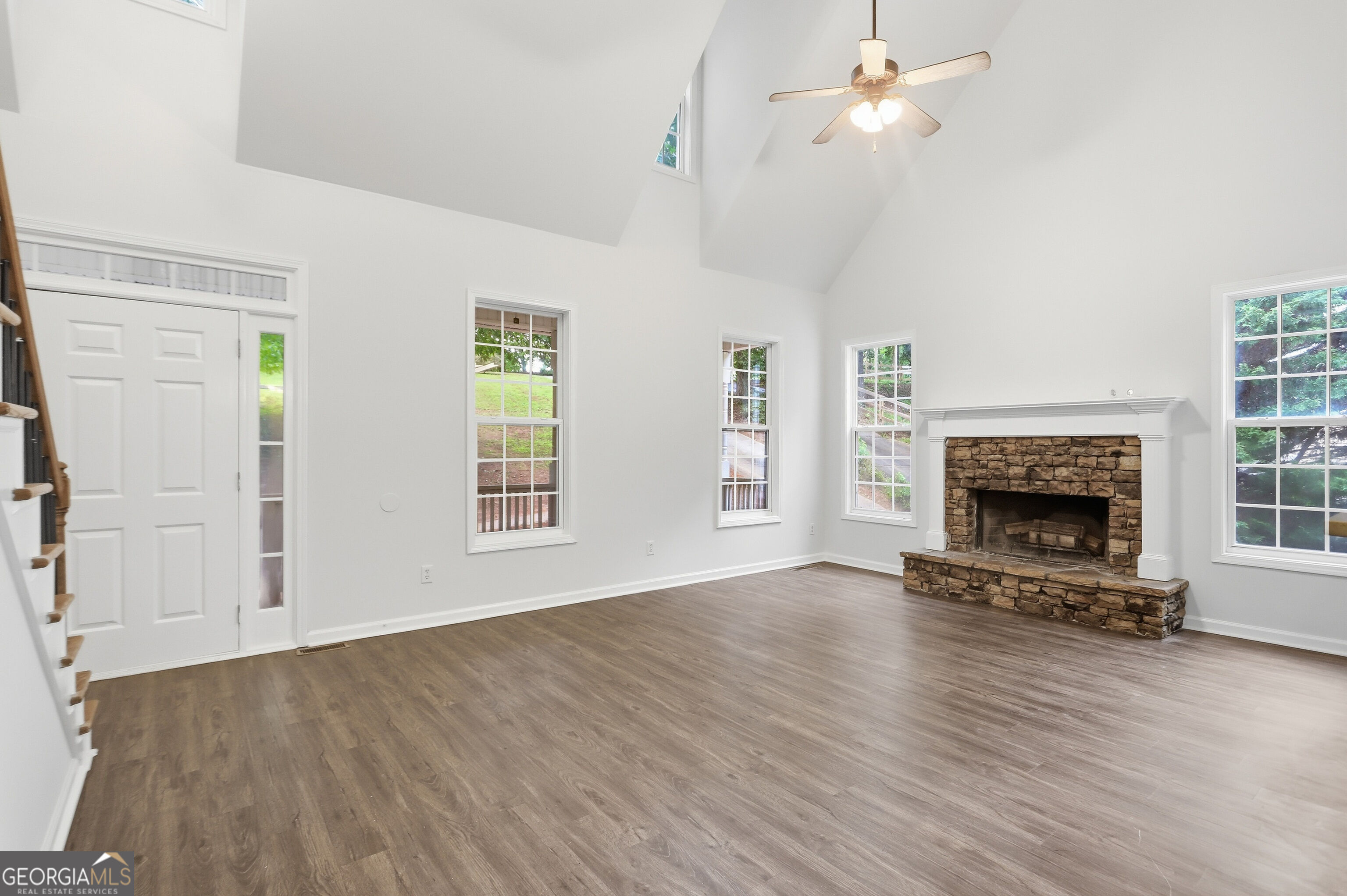 10283 Freehome Highway Property Photo 7
