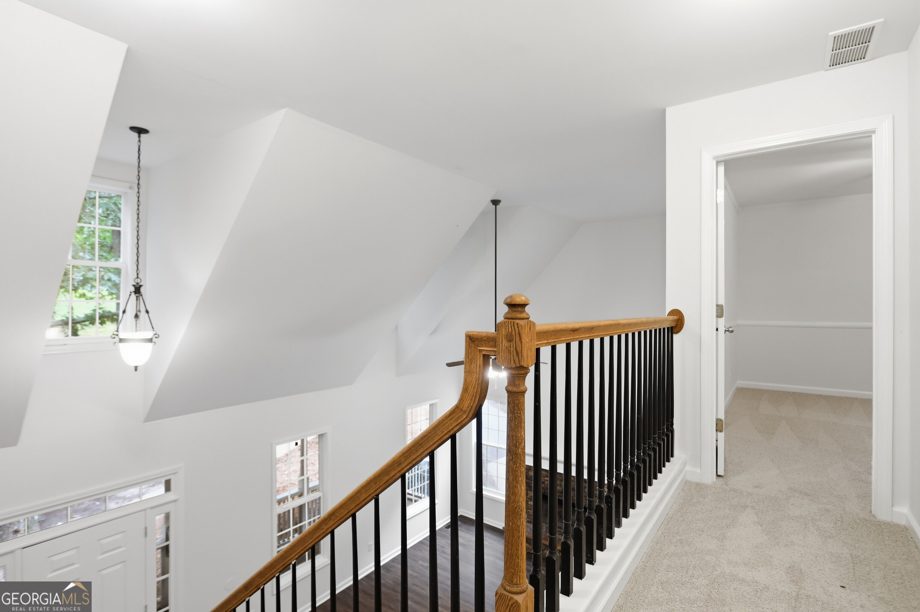 10283 Freehome Highway Property Photo 14