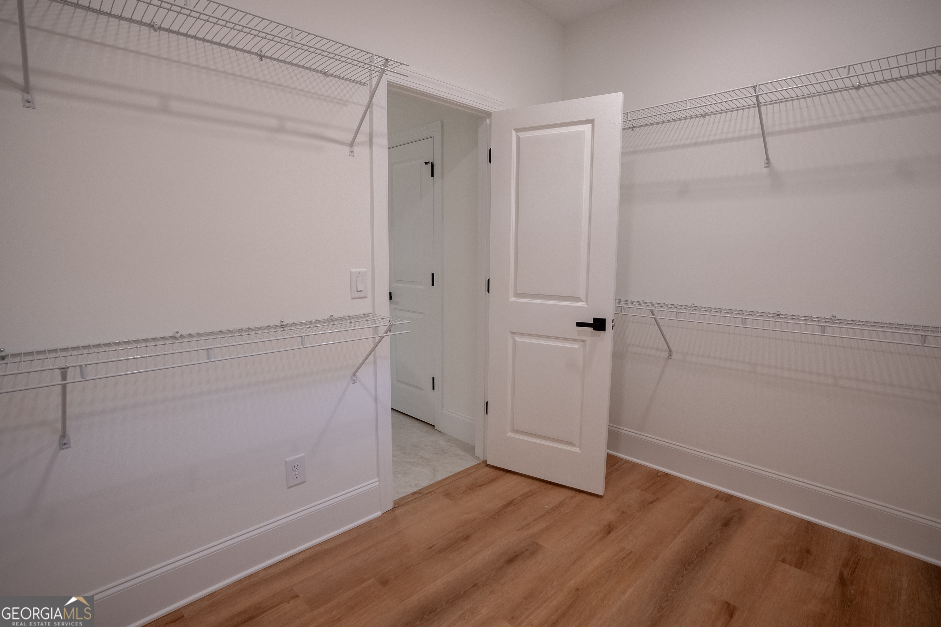 7954 Spivey Road Property Photo 31