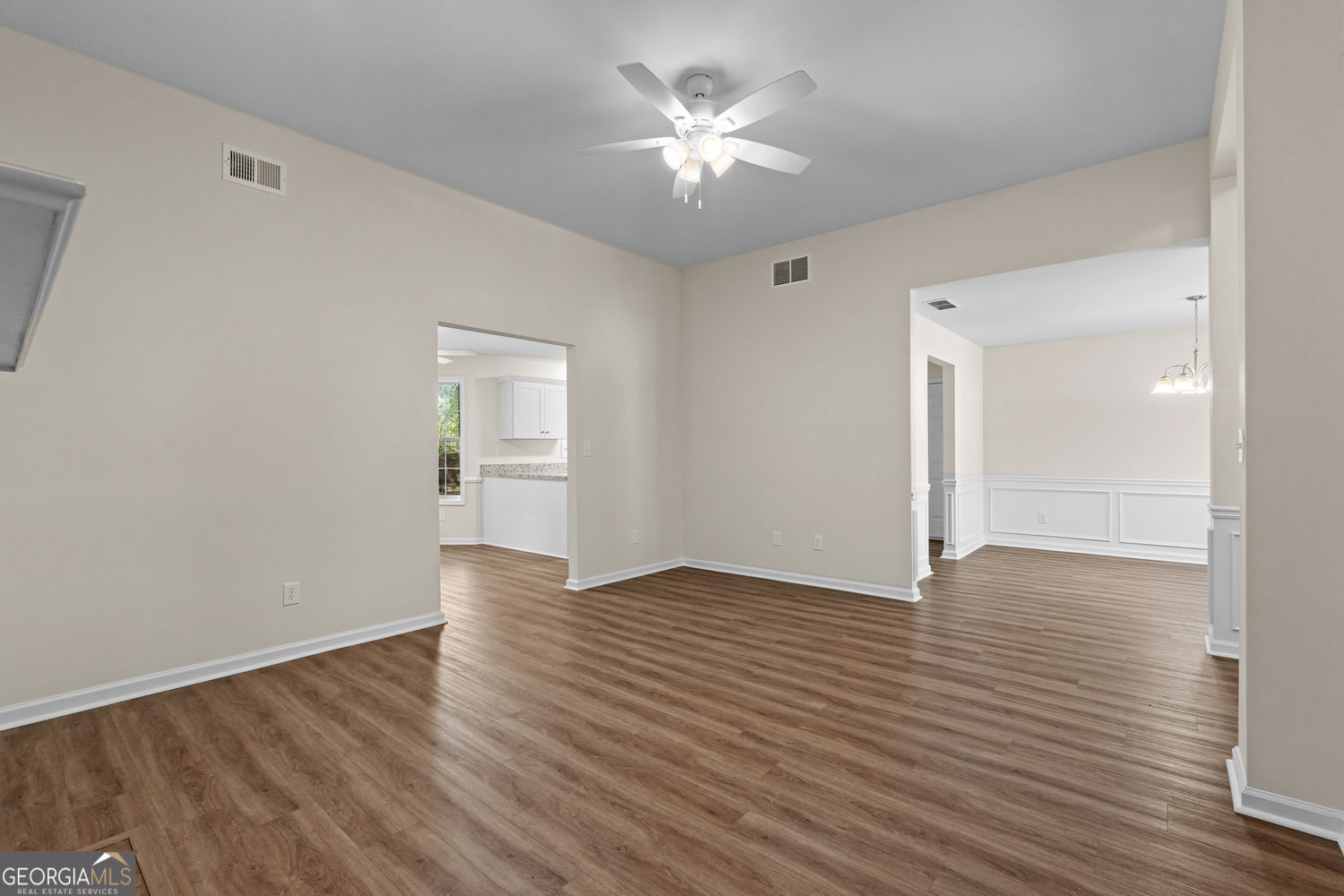 60 Deep Springs Way Property Photo 13